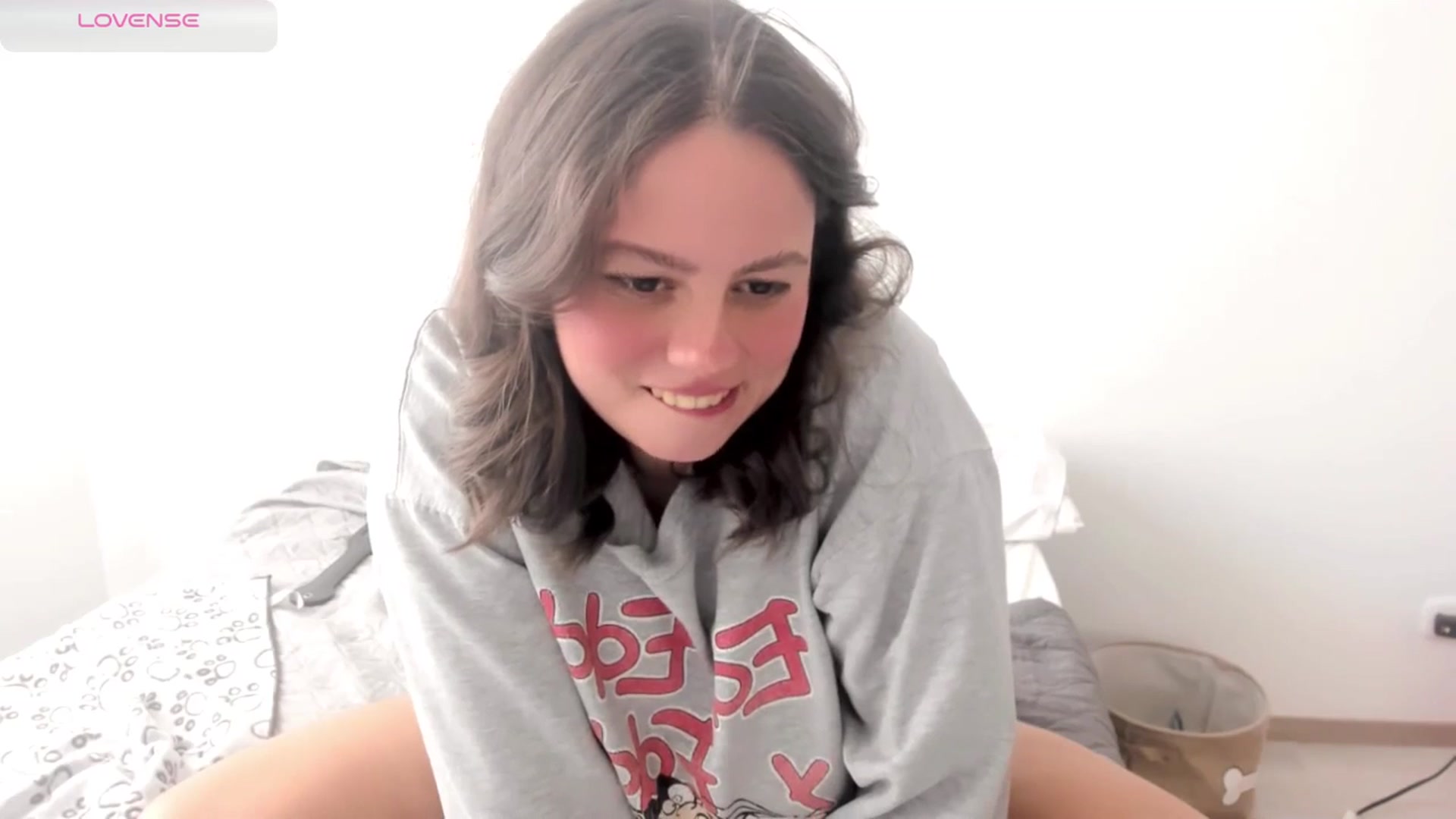 Gallery image thumbnail from ABlackBee's myfreecams stream on, 03/20/2025, 15:38 image 15 of 20