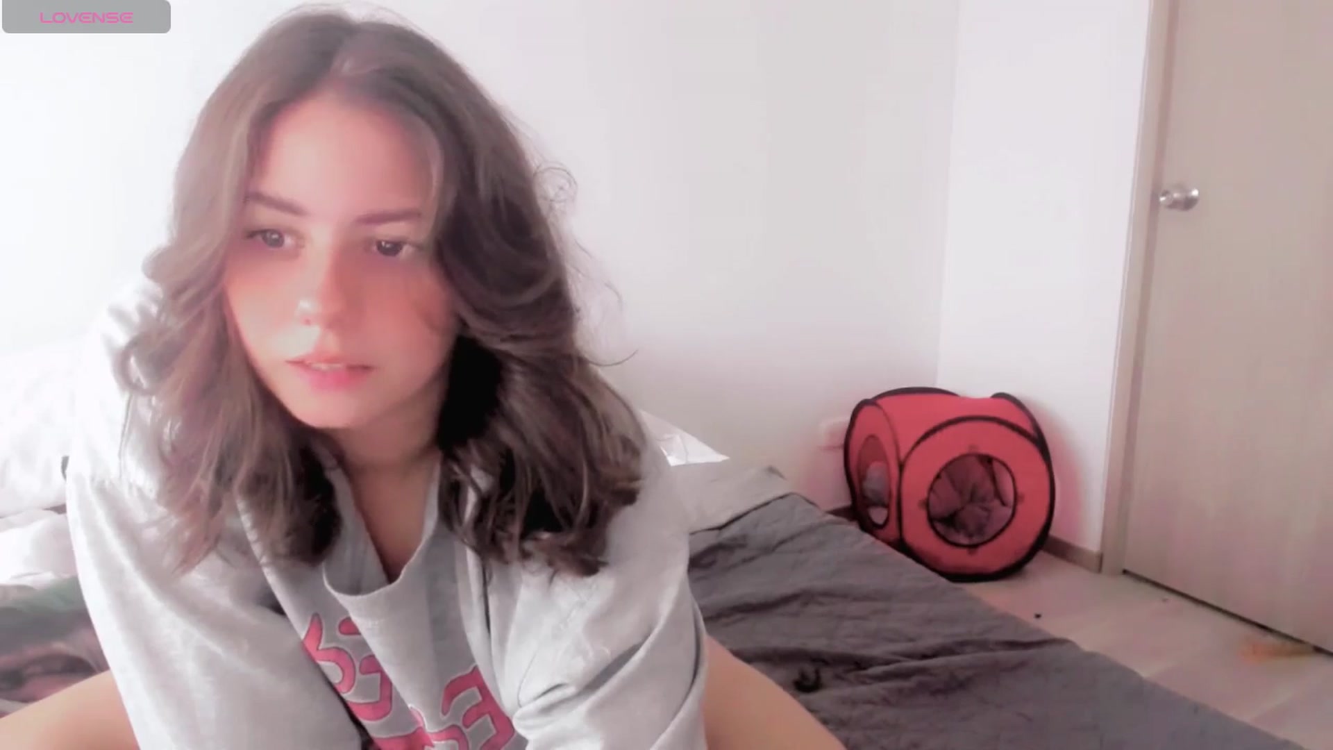 Gallery image thumbnail from ABlackBee's myfreecams stream on, 05/27/2025, 22:15 image 17 of 20
