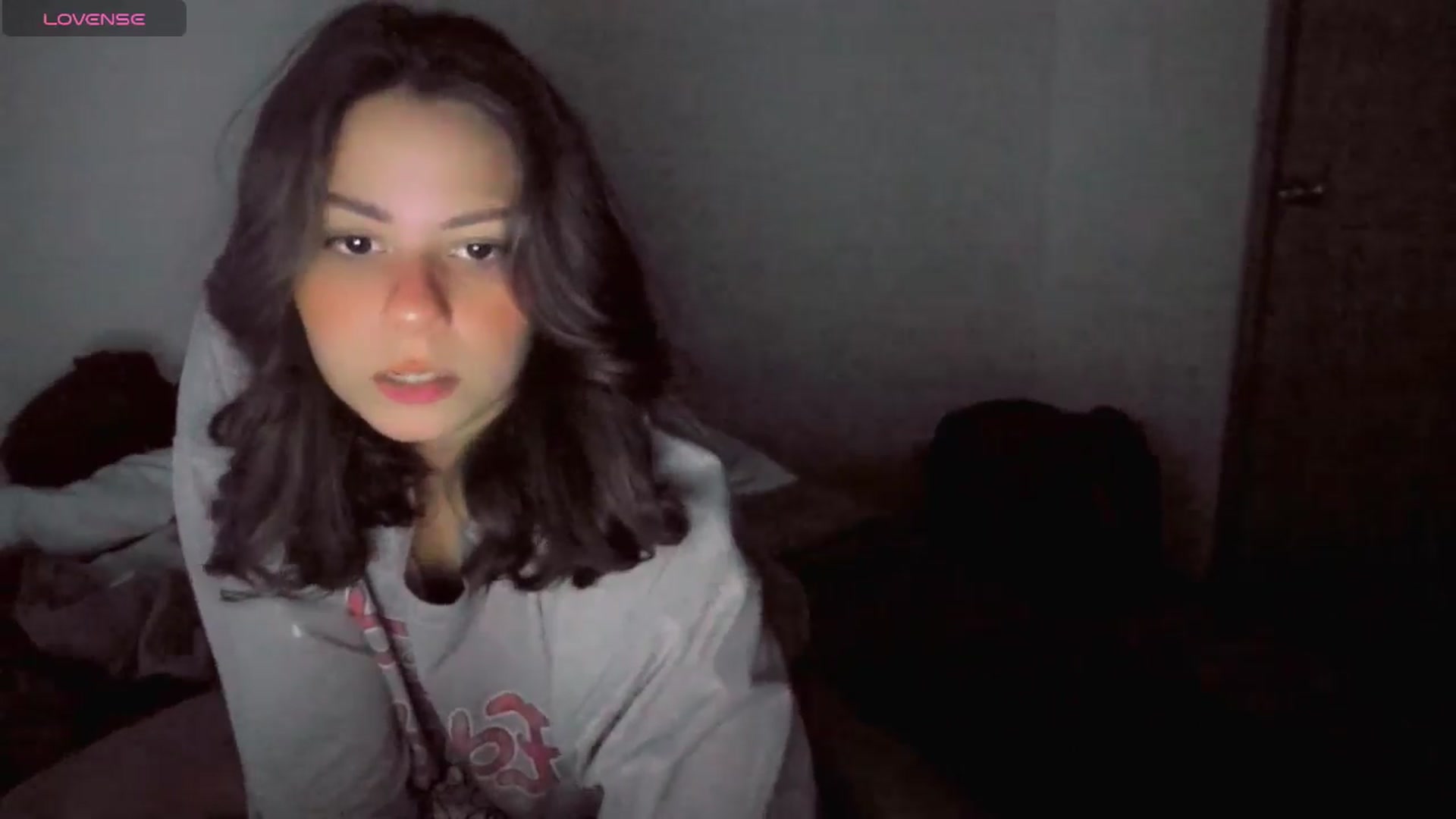 Gallery image thumbnail from ABlackBee's myfreecams stream on, 05/27/2025, 23:06 image 18 of 20
