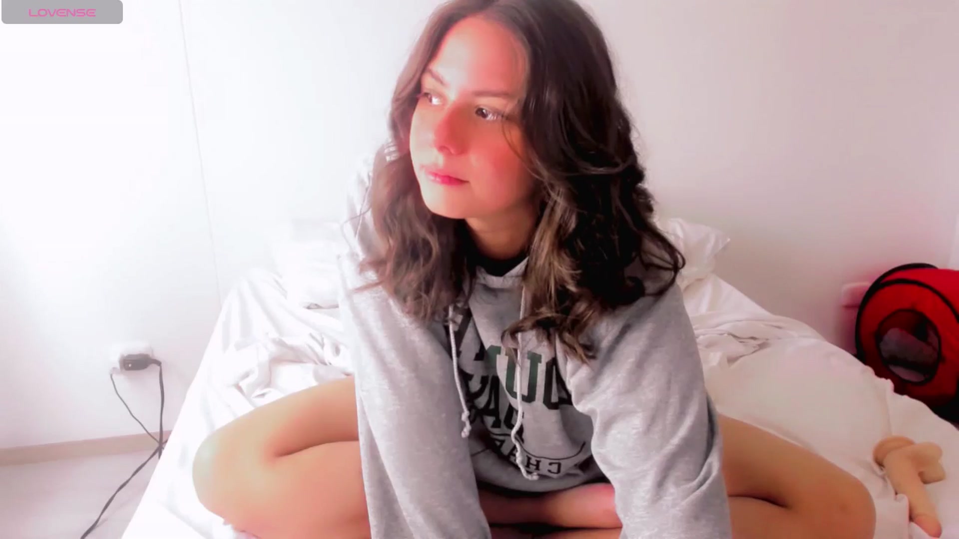 Gallery image thumbnail from ABlackBee's myfreecams stream on, 05/30/2025, 14:14 image 5 of 20