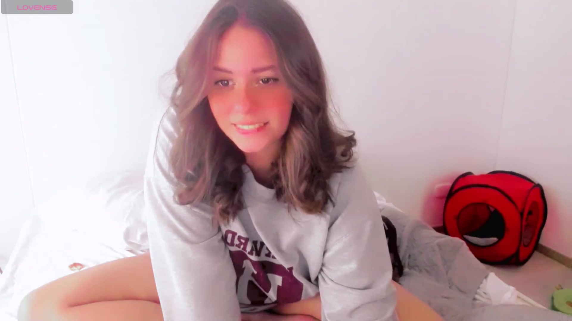 Gallery image thumbnail from ABlackBee's myfreecams stream on, 06/04/2025, 22:09 image 7 of 20