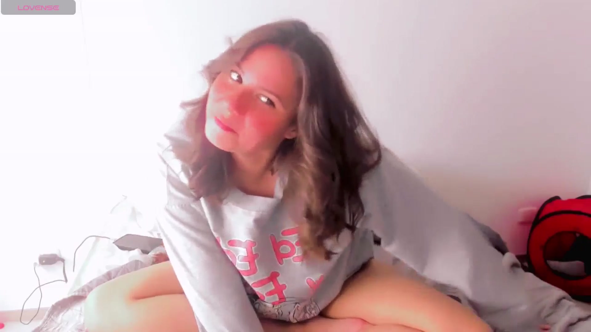 Gallery image thumbnail from ABlackBee's myfreecams stream on, 06/05/2025, 15:35 image 14 of 20