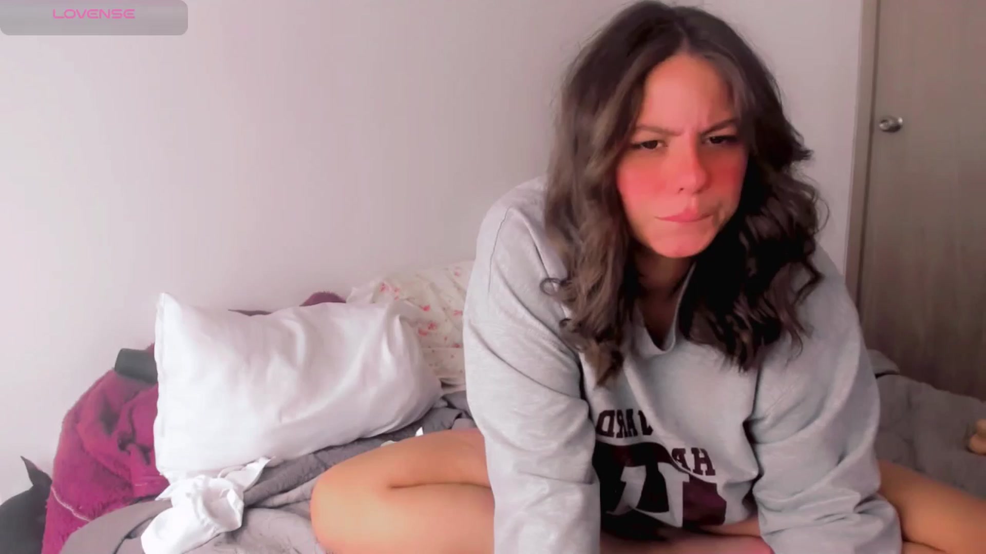 Gallery image thumbnail from ABlackBee's myfreecams stream on, 06/12/2025, 14:13 image 12 of 20