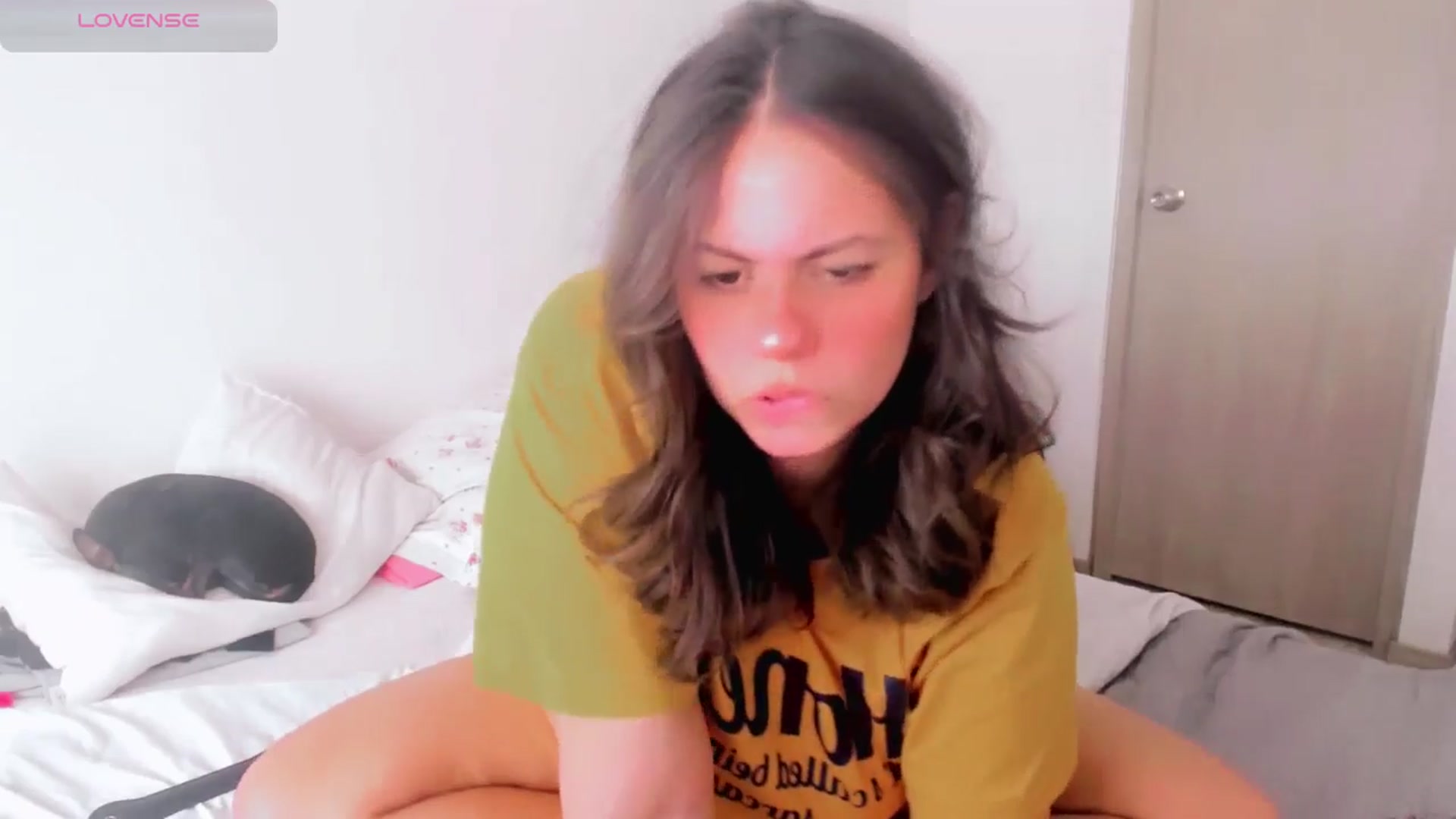 Gallery image thumbnail from ABlackBee's myfreecams stream on, 06/16/2025, 21:15 image 8 of 20
