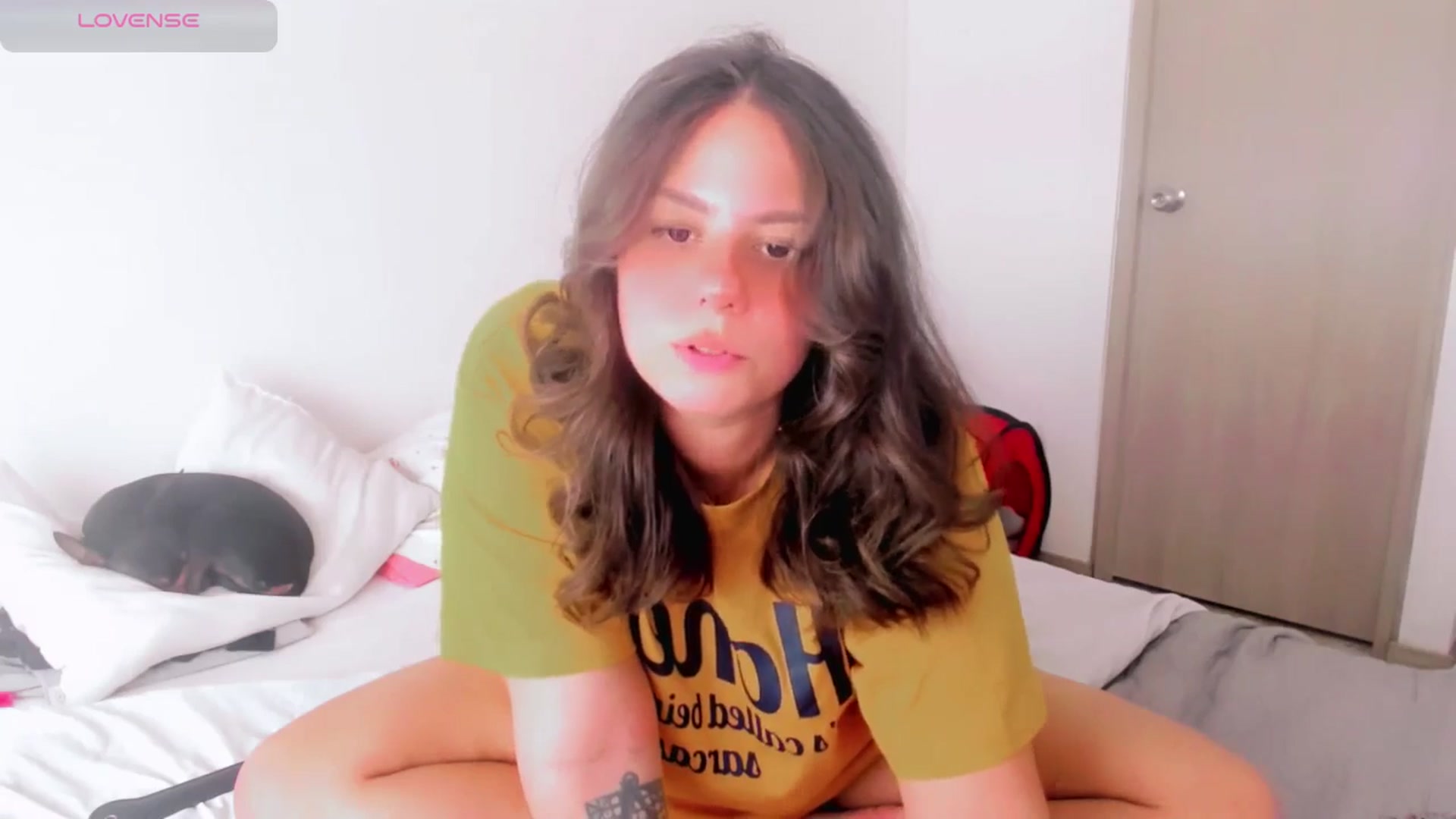 Gallery image thumbnail from ABlackBee's myfreecams stream on, 06/16/2025, 21:15 image 7 of 20