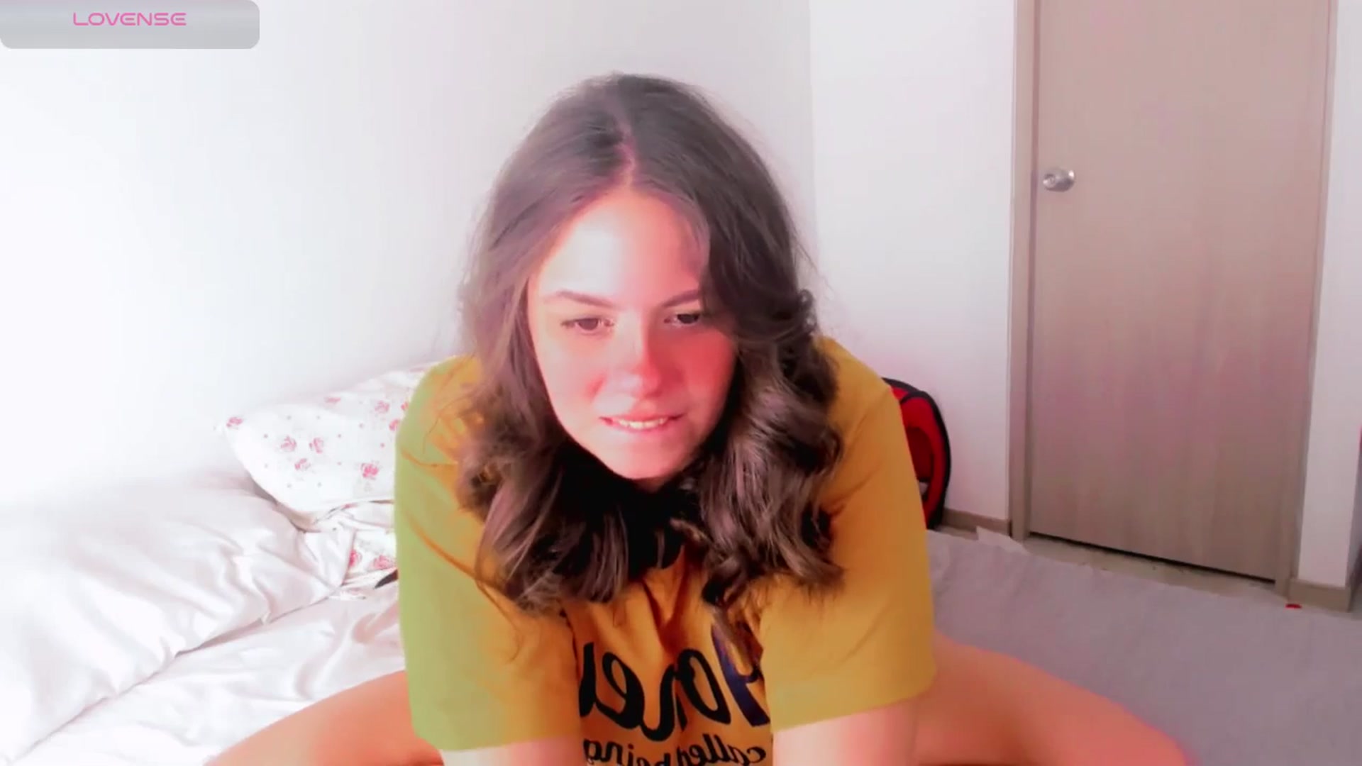 Gallery image thumbnail from ABlackBee's myfreecams stream on, 06/18/2025, 15:07 image 19 of 20