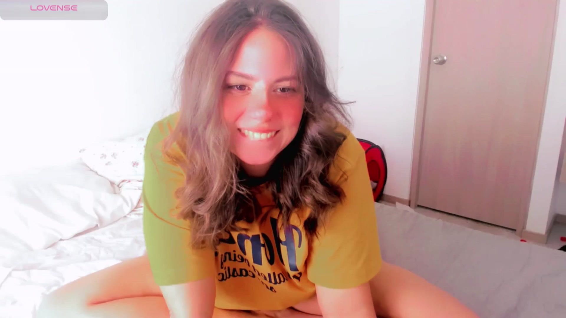 Gallery image thumbnail from ABlackBee's myfreecams stream on, 06/18/2025, 15:07 image 1 of 20