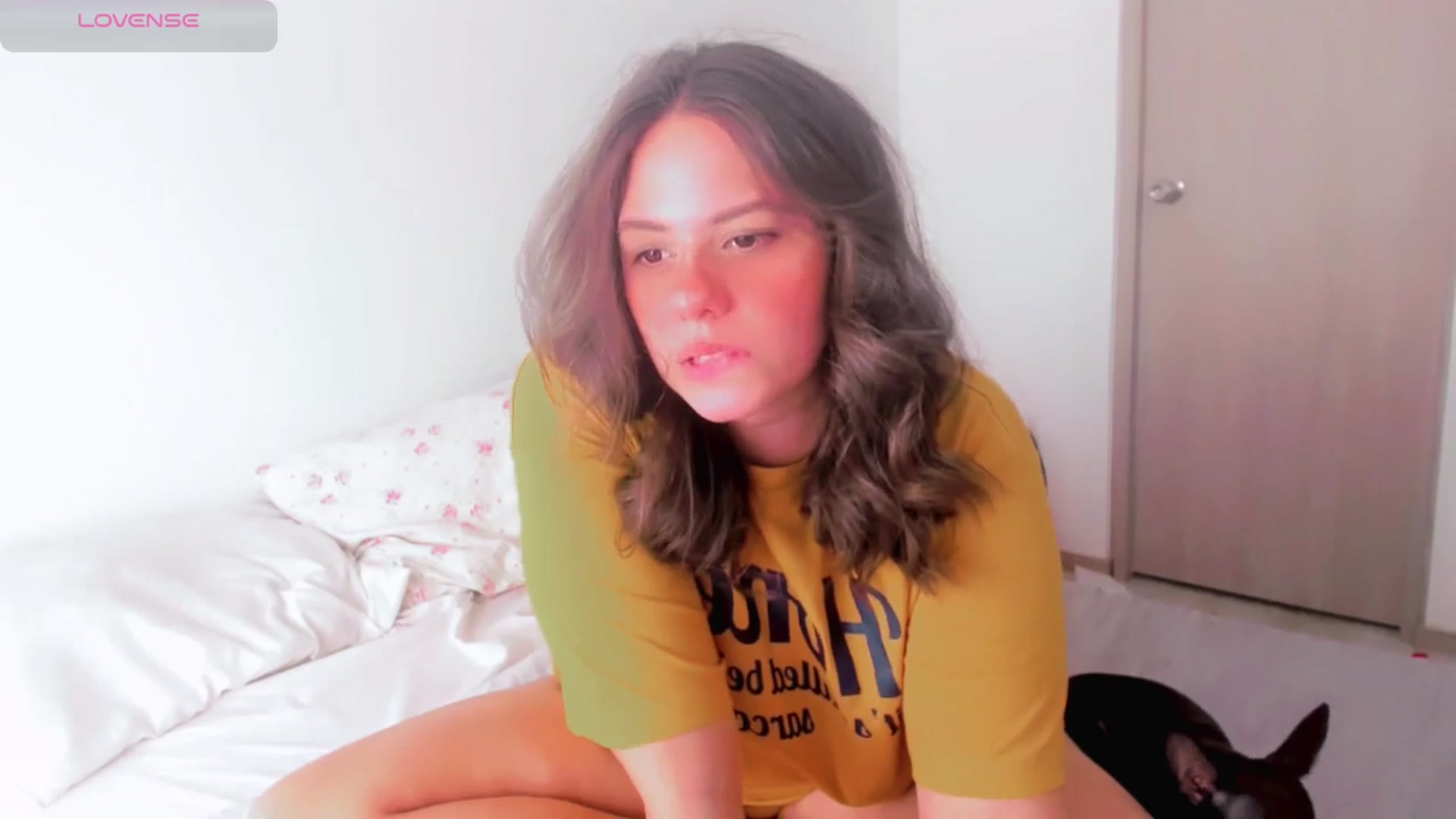 Gallery image thumbnail from ABlackBee's myfreecams stream on, 06/18/2025, 15:07 image 12 of 20