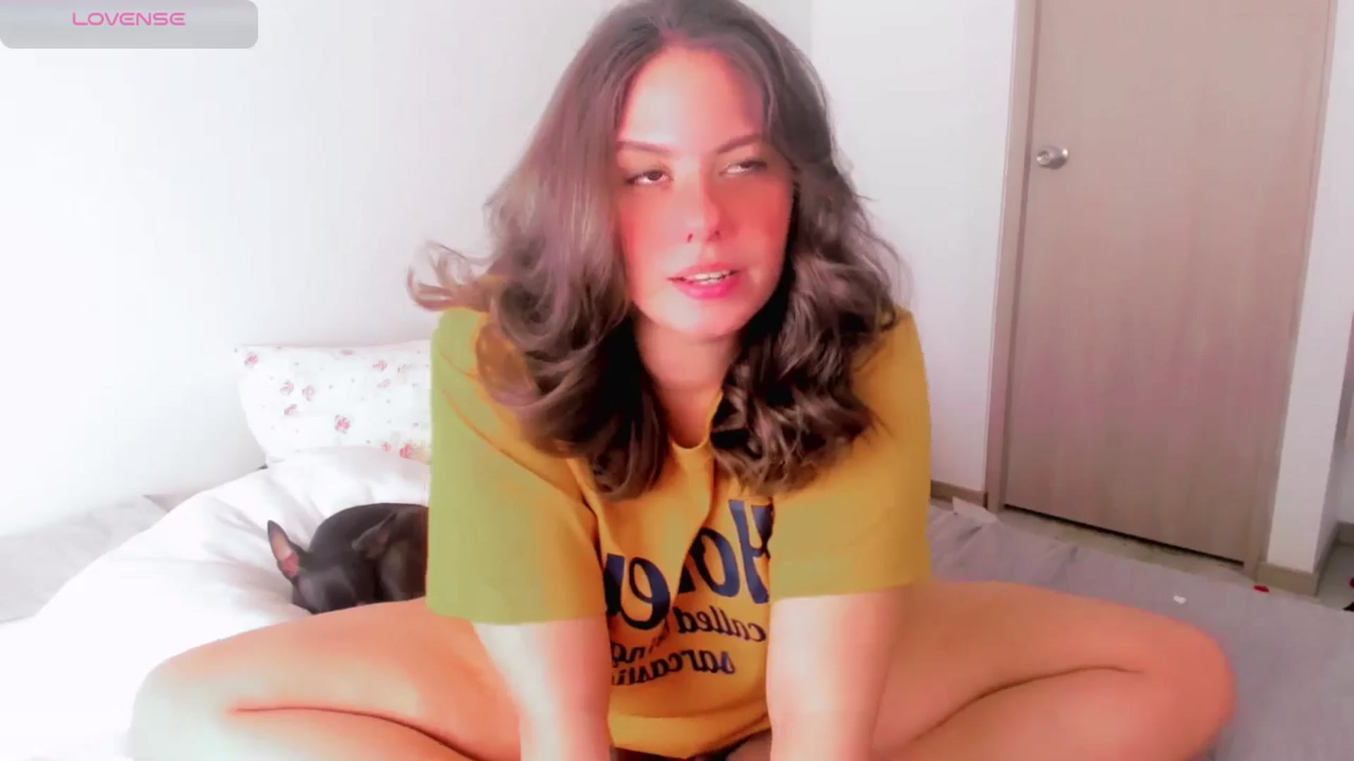 Gallery image thumbnail from ABlackBee's myfreecams stream on, 06/18/2025, 15:42 image 9 of 20