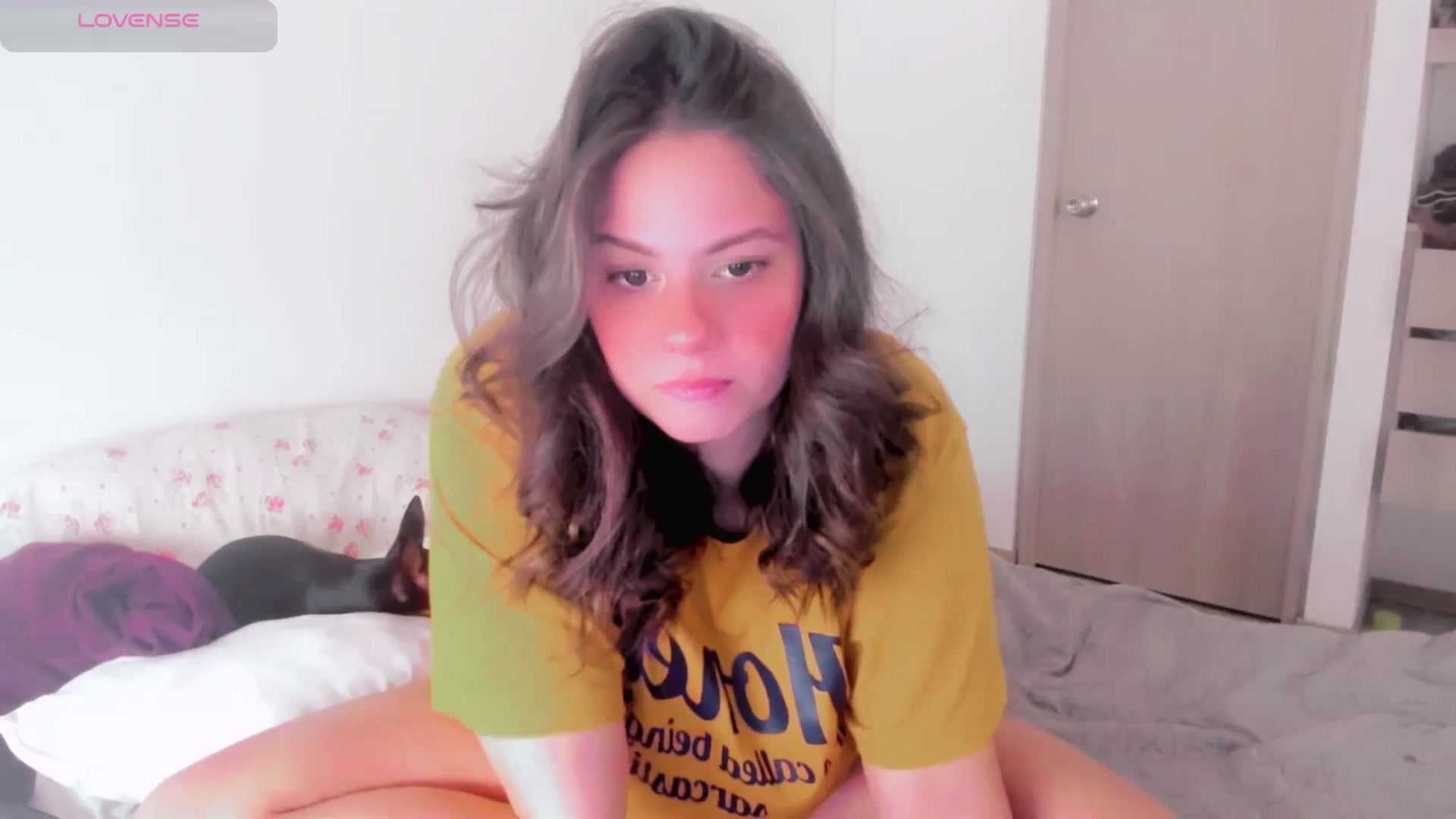 Gallery image thumbnail from ABlackBee's myfreecams stream on, 06/24/2025, 20:42 image 1 of 20