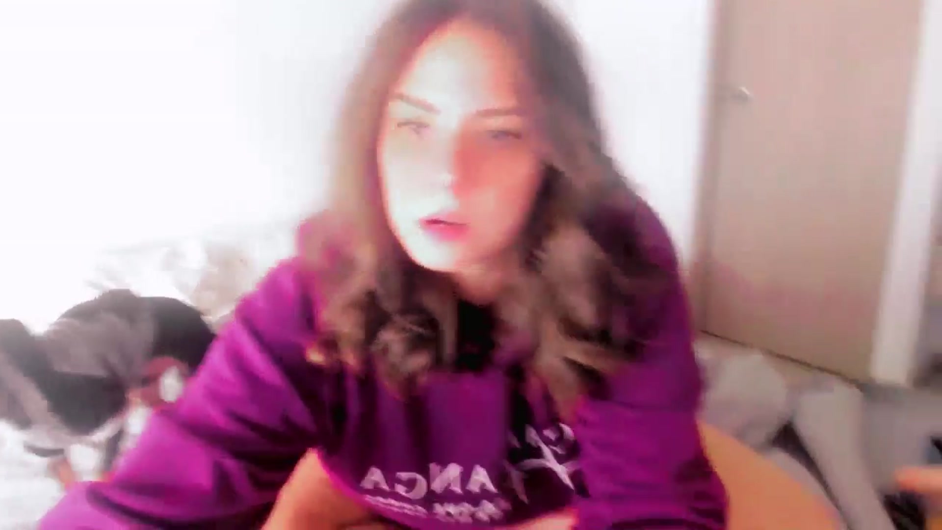 Gallery image thumbnail from ABlackBee's myfreecams stream on, 07/06/2025, 16:27 image 9 of 20