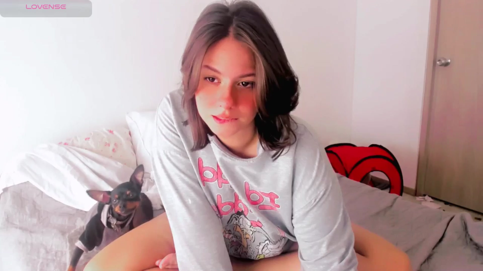 Gallery image thumbnail from ABlackBee's myfreecams stream on, 07/08/2025, 15:39 image 9 of 20
