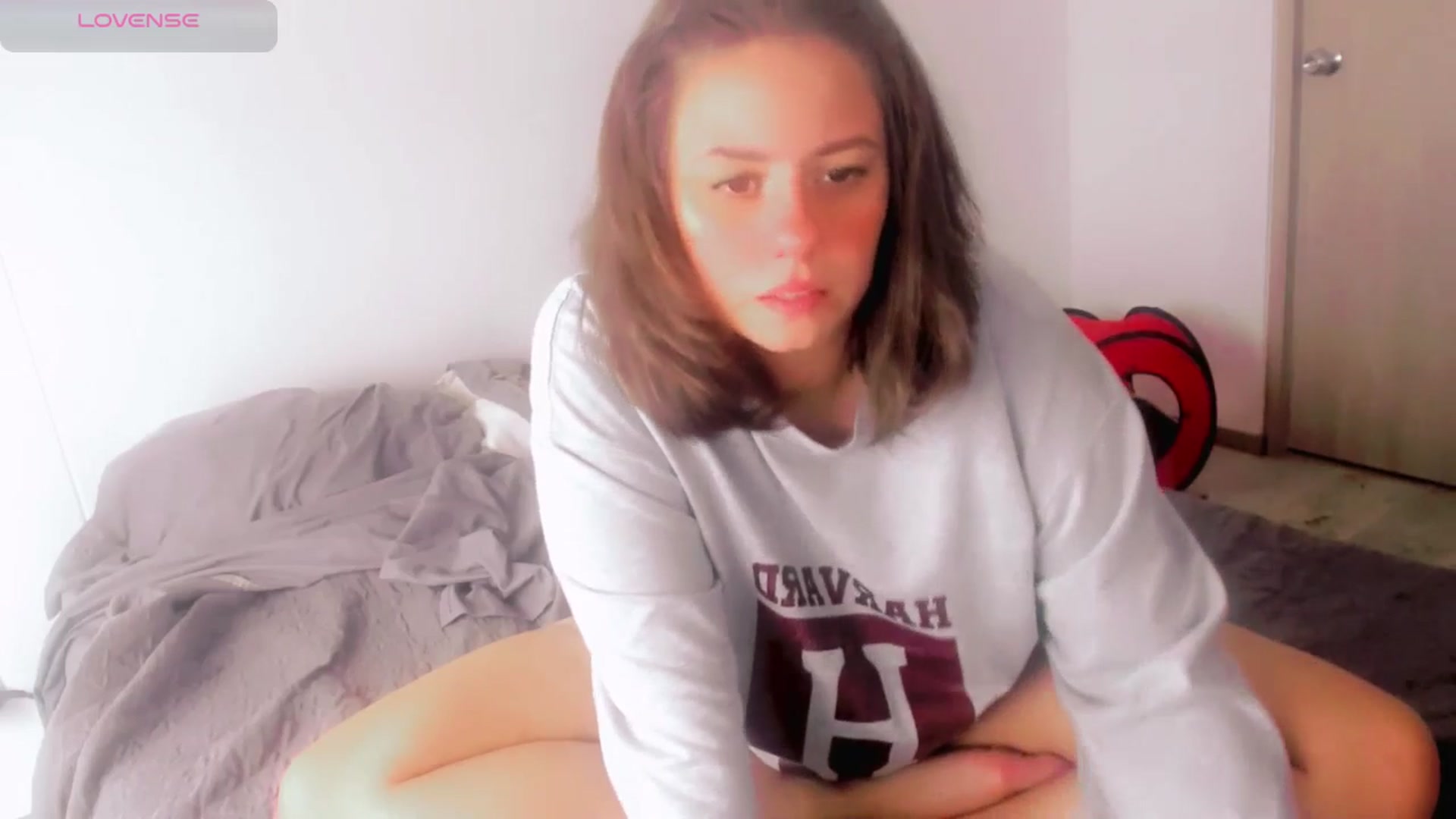 Gallery image thumbnail from ABlackBee's myfreecams stream on, 08/11/2025, 19:56 image 13 of 20