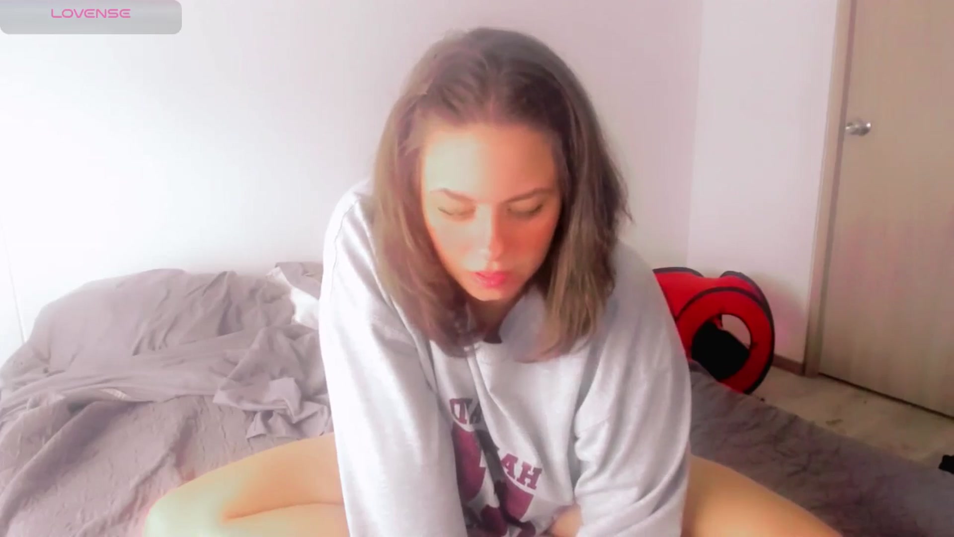 Gallery image thumbnail from ABlackBee's myfreecams stream on, 08/11/2025, 19:56 image 18 of 20