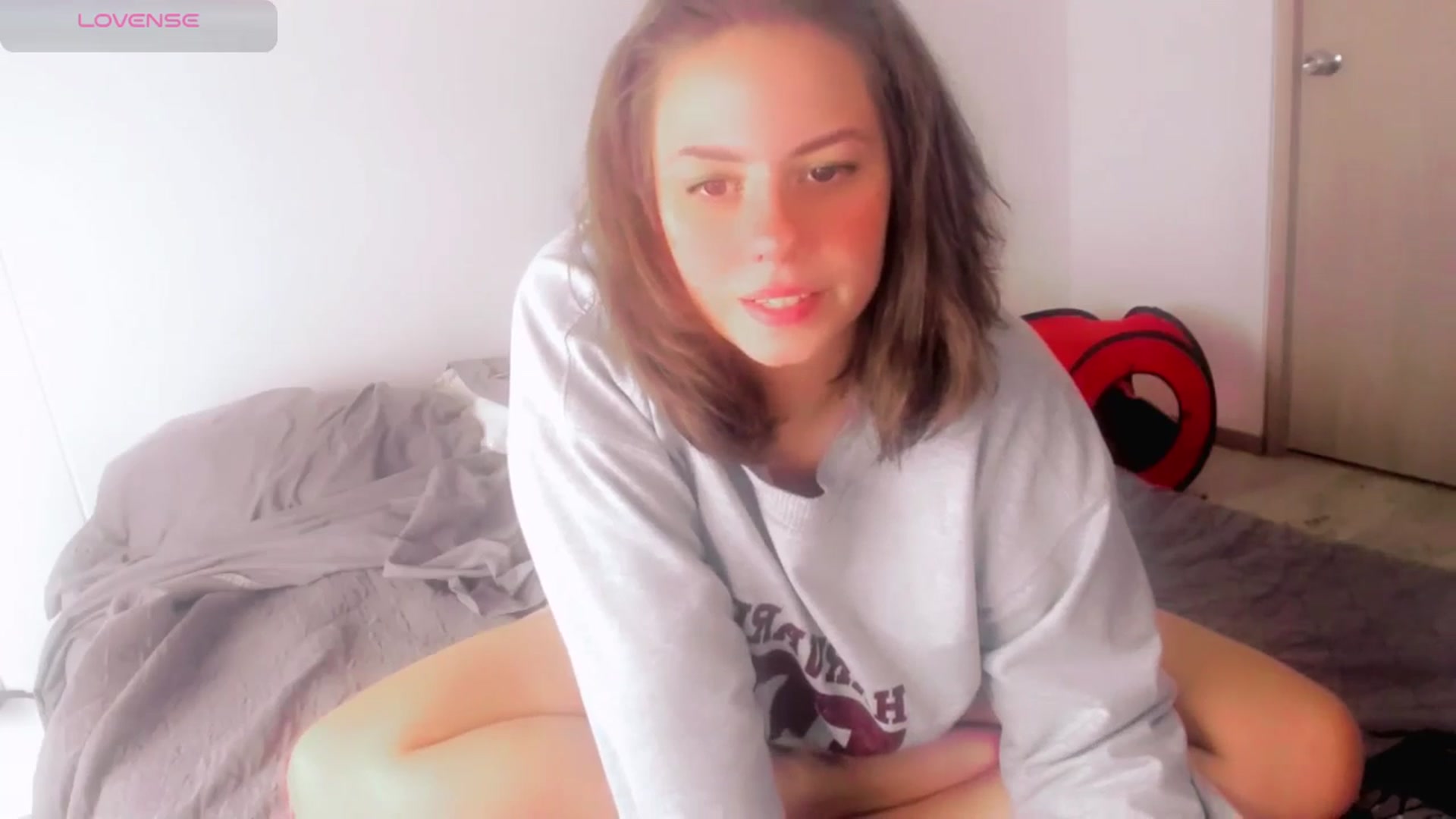 Gallery image thumbnail from ABlackBee's myfreecams stream on, 08/11/2025, 19:56 image 12 of 20