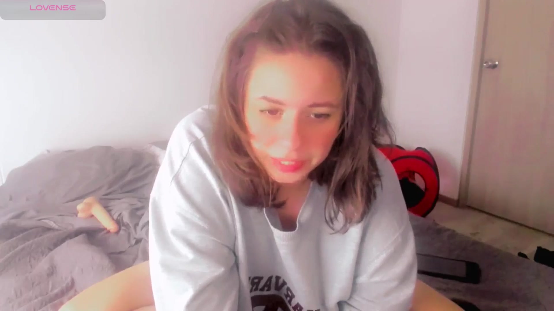 Gallery image thumbnail from ABlackBee's myfreecams stream on, 08/11/2025, 21:55 image 15 of 20