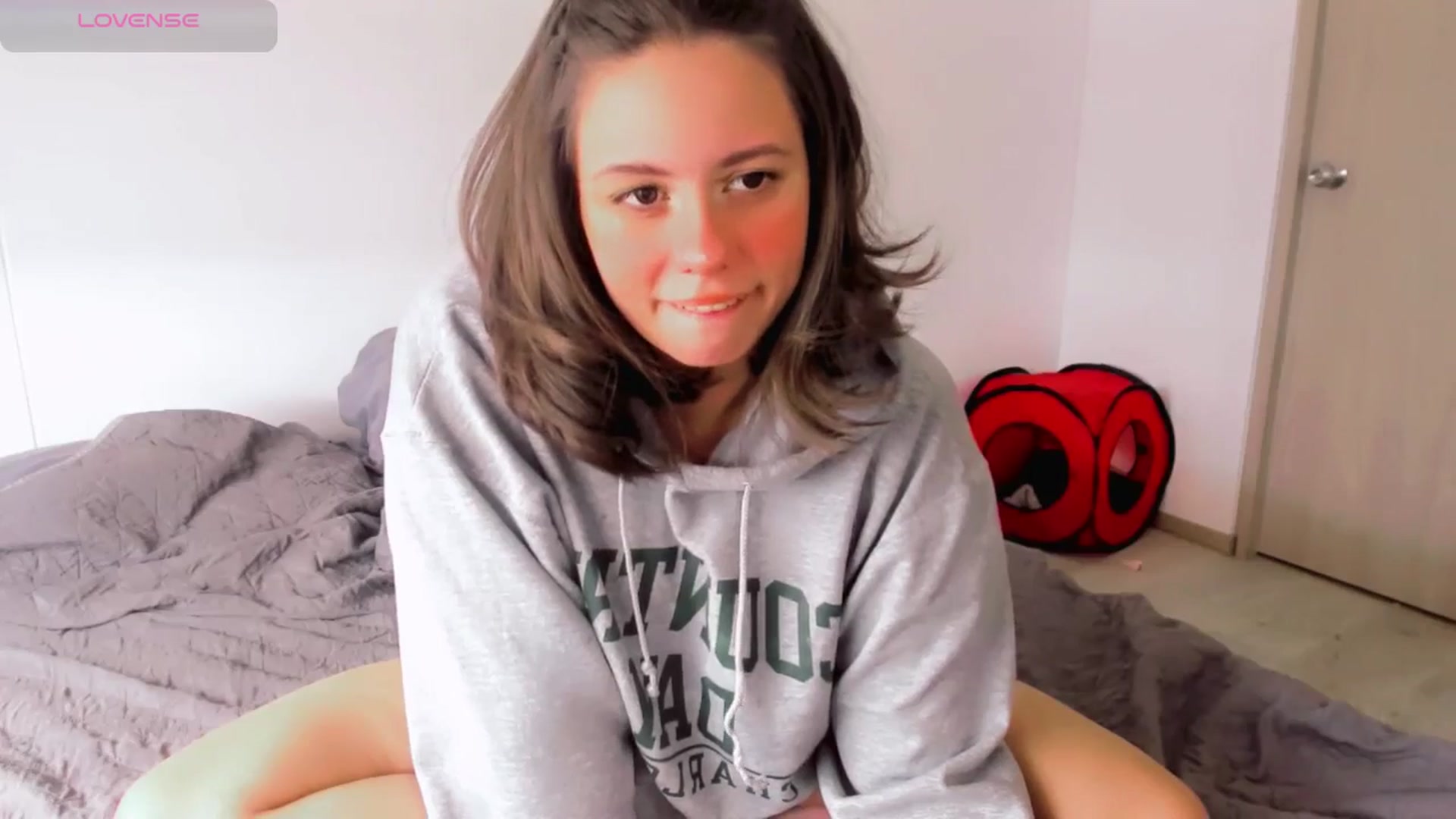 Gallery image thumbnail from ABlackBee's myfreecams stream on, 08/17/2025, 20:37 image 4 of 20