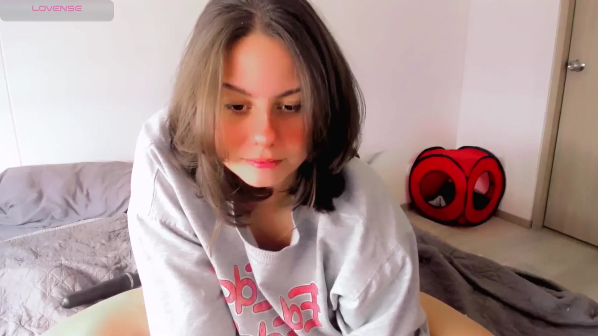 Gallery image thumbnail from ABlackBee's myfreecams stream on, 08/18/2025, 21:41 image 6 of 20