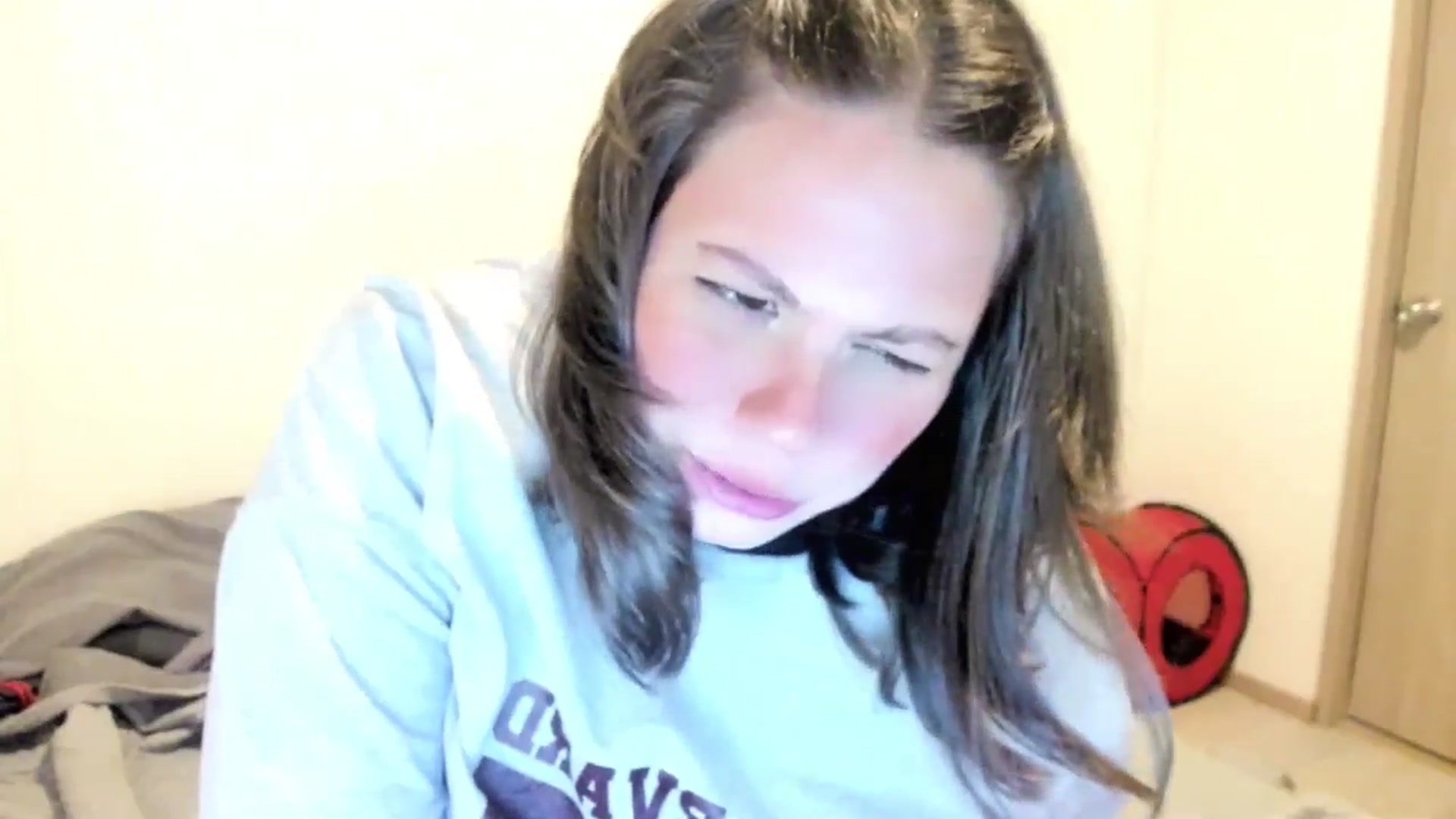 Gallery image thumbnail from ABlackBee's myfreecams stream on, 08/28/2025, 02:01 image 6 of 20
