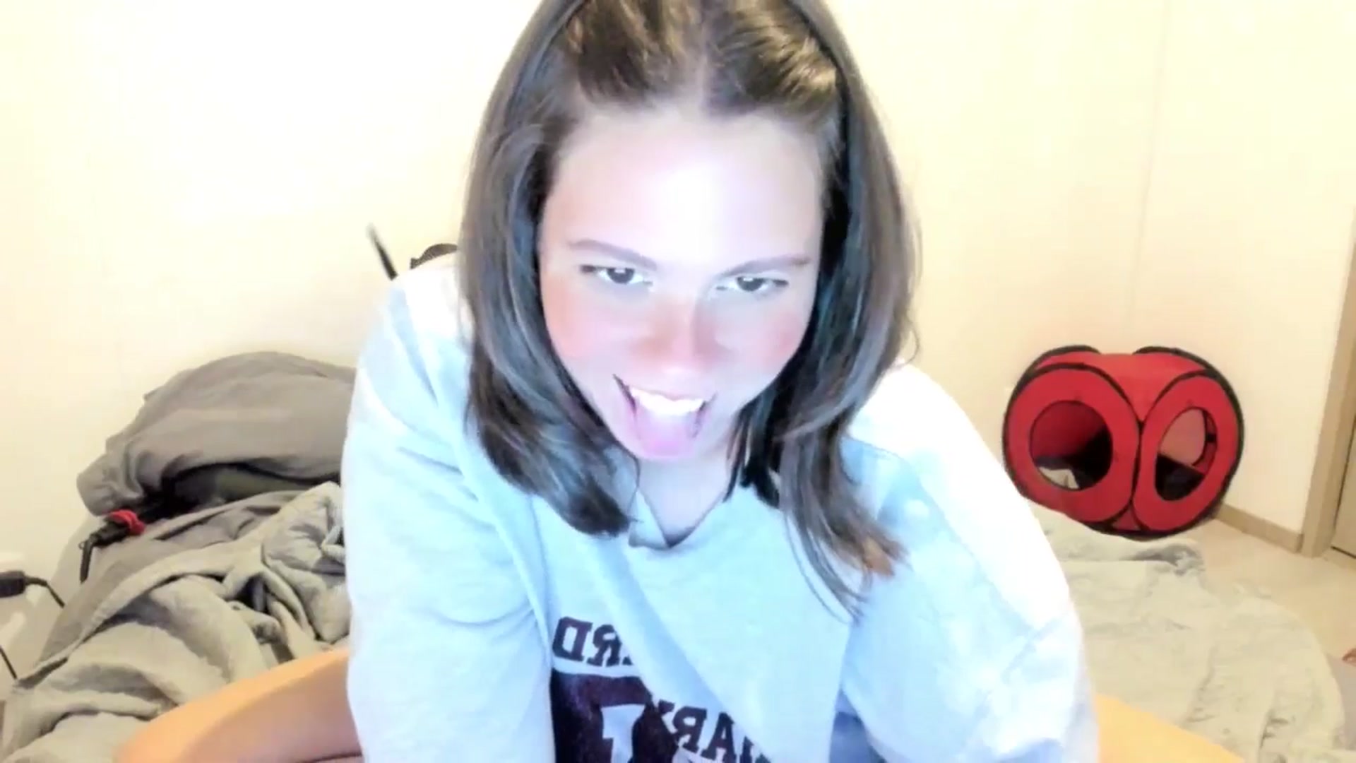 Gallery image thumbnail from ABlackBee's myfreecams stream on, 08/28/2025, 02:01 image 19 of 20