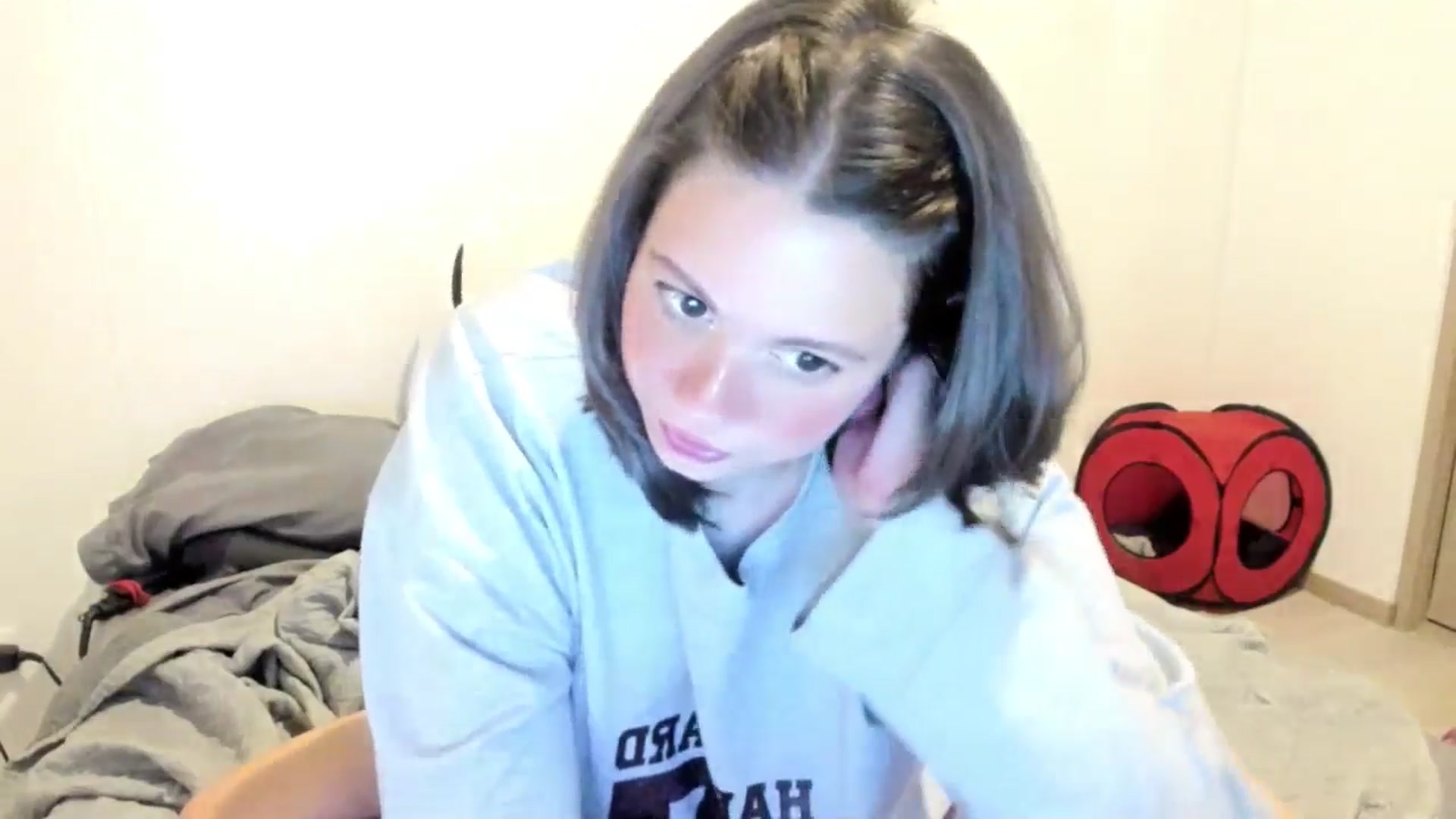 Gallery image thumbnail from ABlackBee's myfreecams stream on, 08/28/2025, 02:01 image 18 of 20