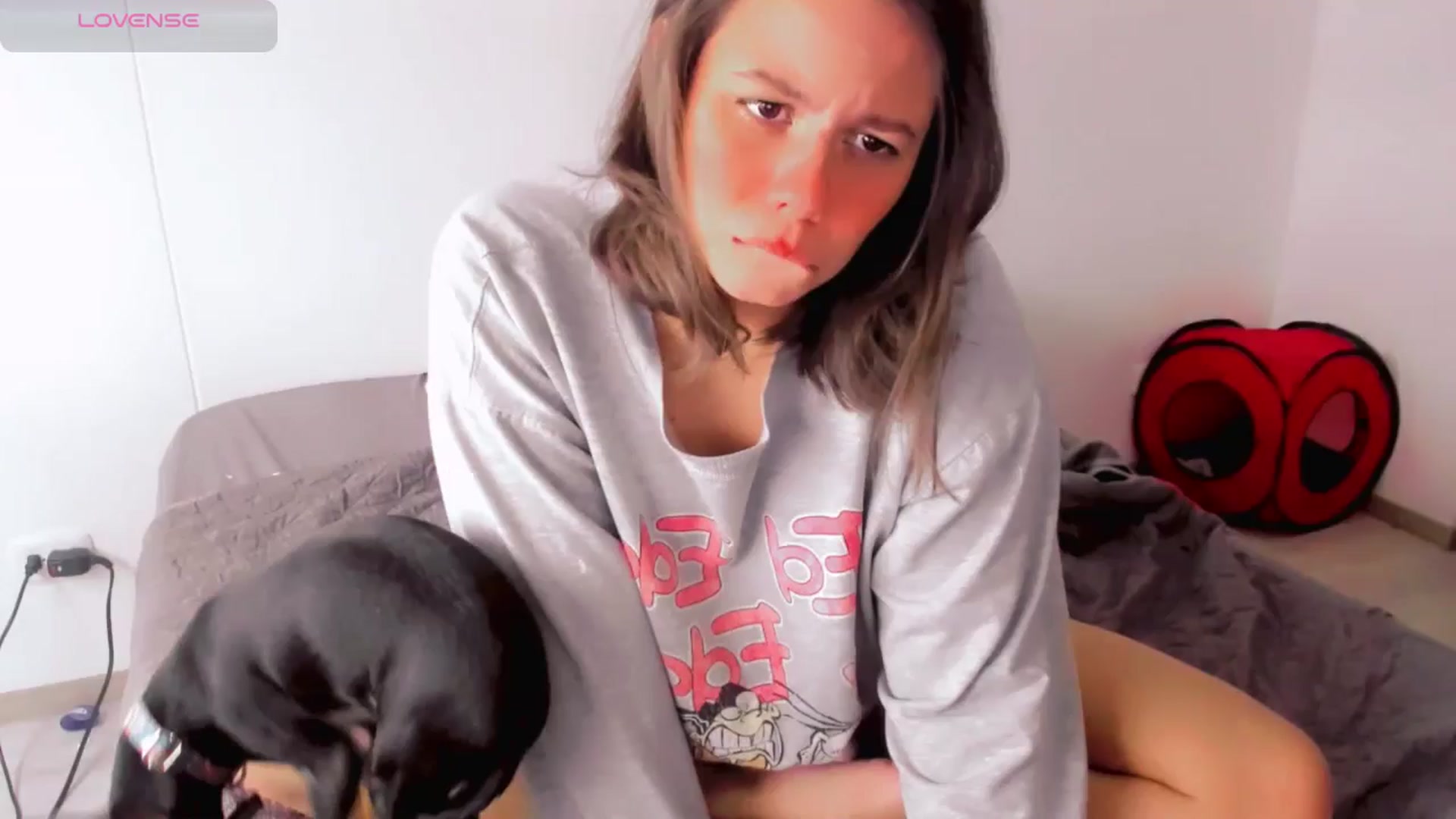 Gallery image thumbnail from ABlackBee's myfreecams stream on, 08/28/2025, 20:40 image 9 of 20