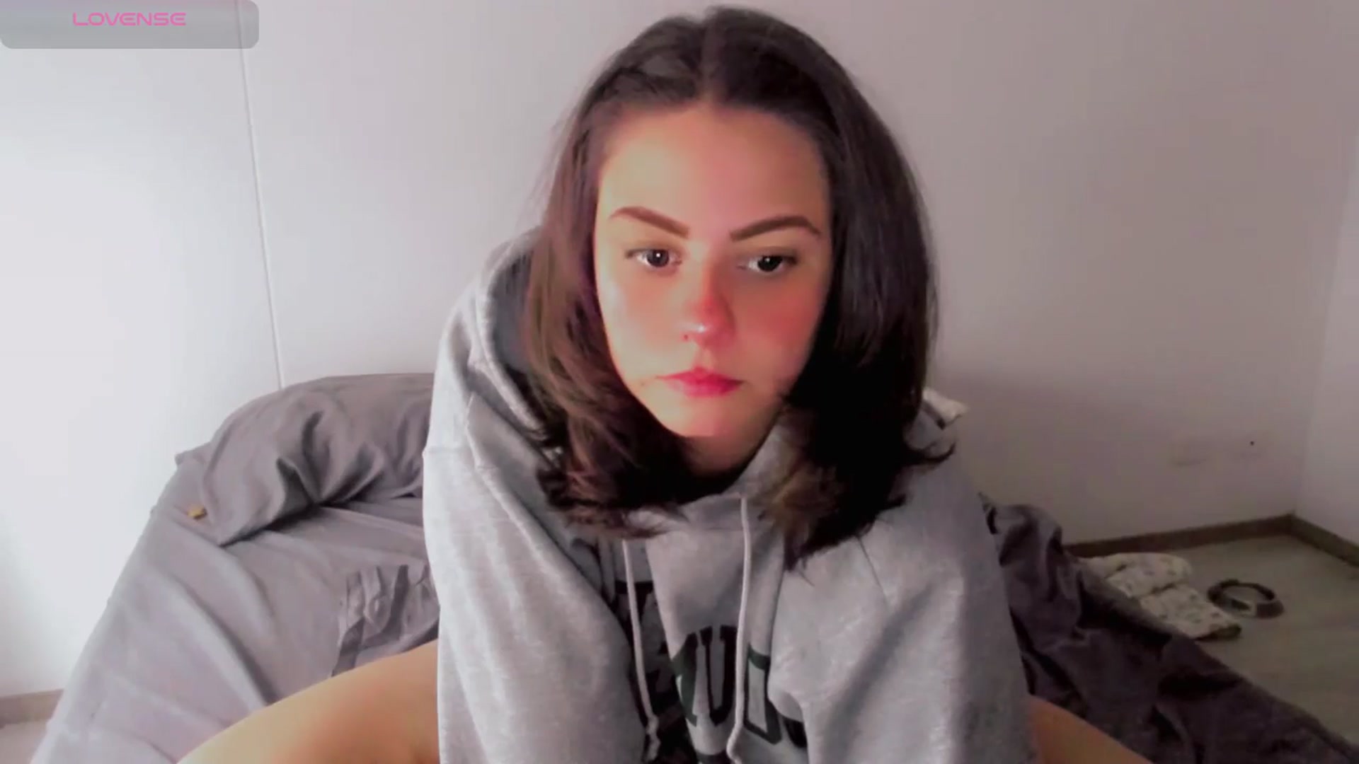 Gallery image thumbnail from ABlackBee's myfreecams stream on, 09/15/2025, 22:15 image 14 of 20