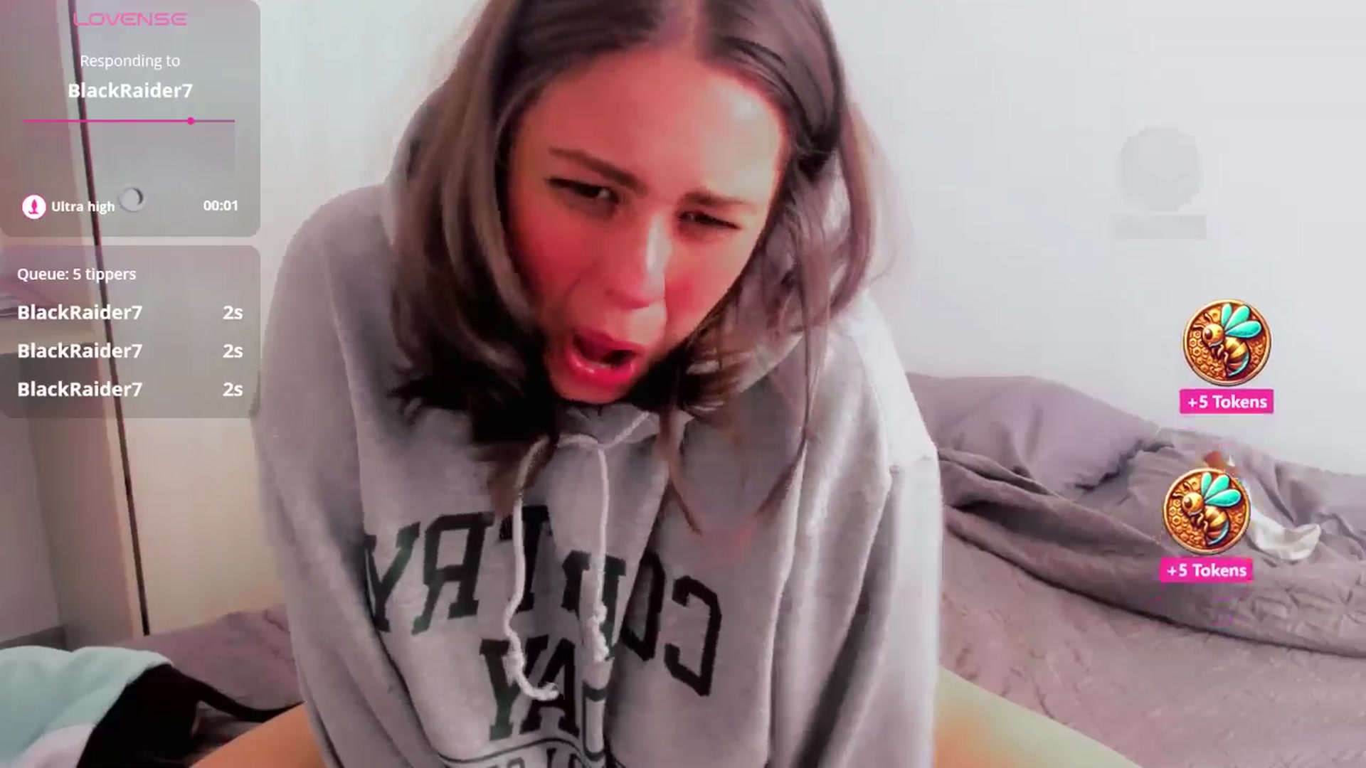 Gallery image thumbnail from ABlackBee's myfreecams stream on, 09/23/2025, 21:14 image 18 of 20