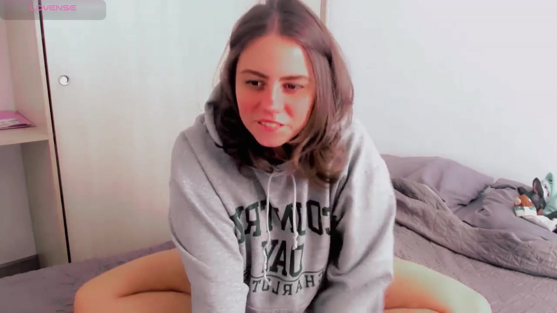 Gallery image thumbnail from ABlackBee's myfreecams stream on, 09/23/2025, 21:14 image 5 of 20