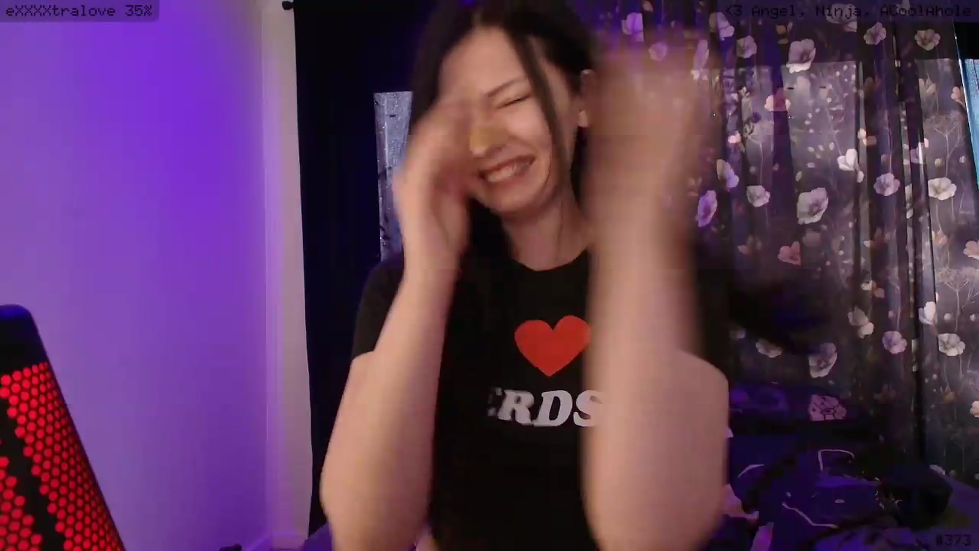 Gallery image thumbnail from ACoolRoom's myfreecams stream on, 07/16/2026, 06:42 image 9 of 20