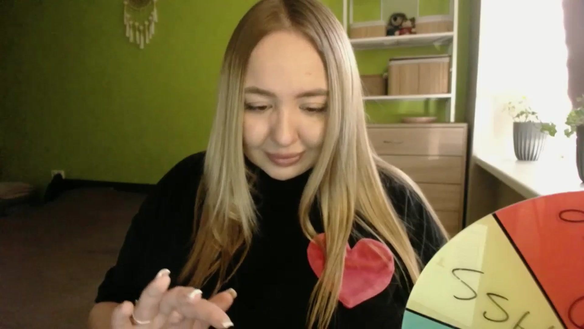 Gallery image thumbnail from ACutiexx's myfreecams stream on, 06/30/2025, 16:35 image 2 of 20