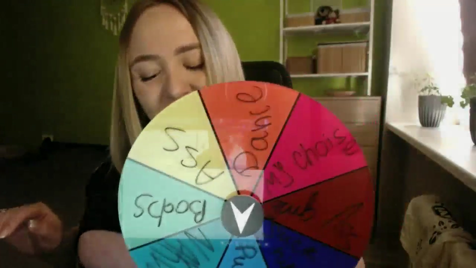 Gallery image thumbnail from ACutiexx's myfreecams stream on, 06/30/2025, 16:35 image 8 of 20