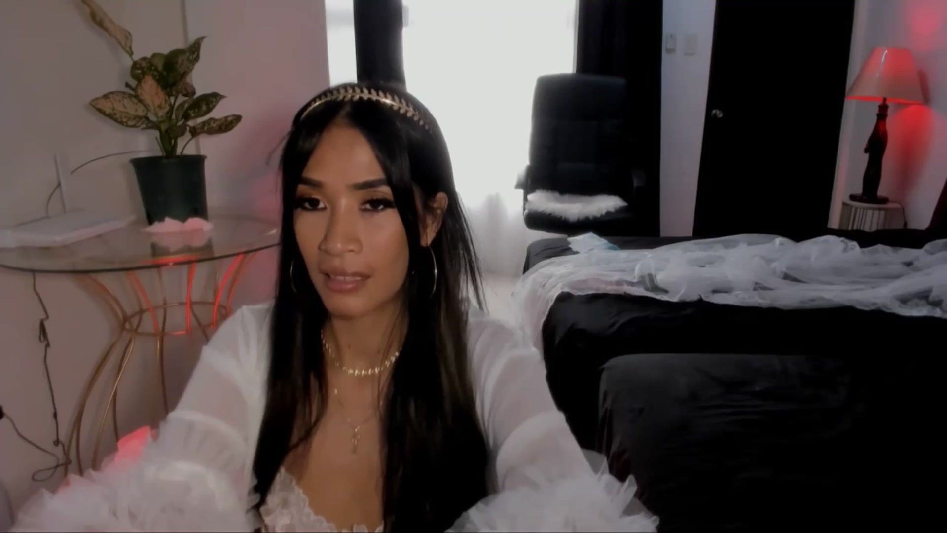 Gallery image thumbnail from ADevilGoddess's myfreecams stream on, 06/12/2025, 03:33 image 15 of 20