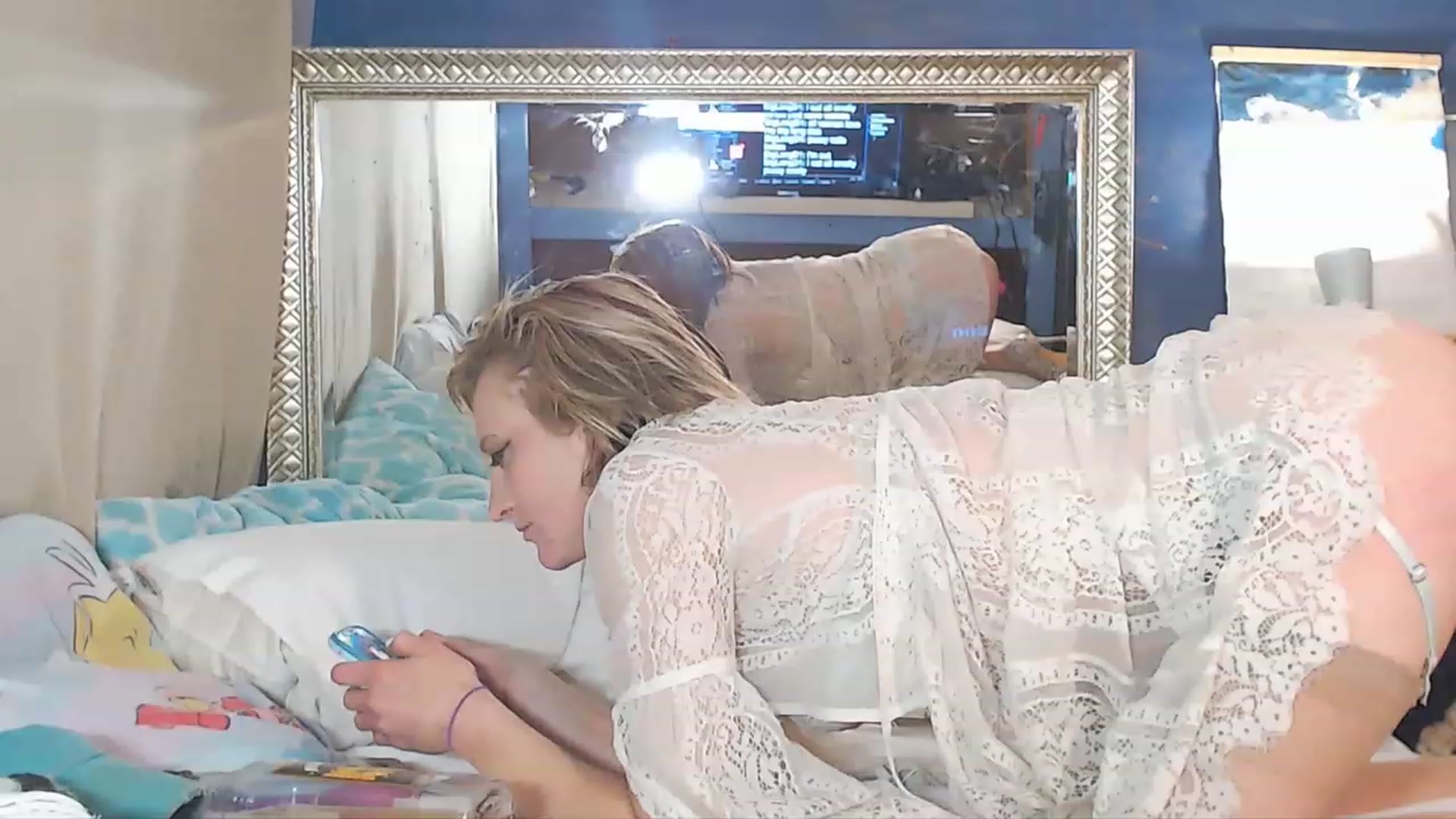 Gallery image thumbnail from AFluidSLUT's myfreecams stream on, 05/03/2023, 09:23 image 5 of 20