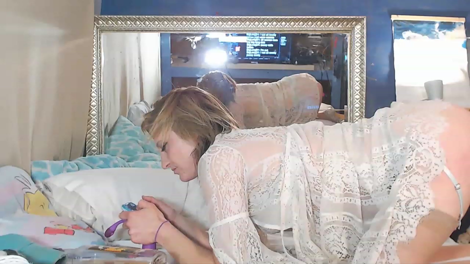 Gallery image thumbnail from AFluidSLUT's myfreecams stream on, 05/03/2023, 09:23 image 6 of 20