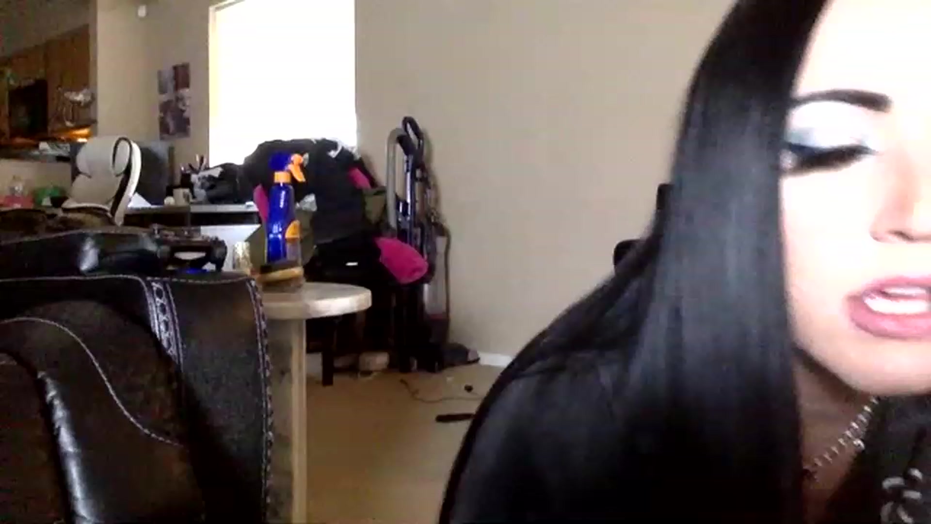 Gallery image thumbnail from AFoxBaby's myfreecams stream on, 01/20/2023, 22:56 image 19 of 20