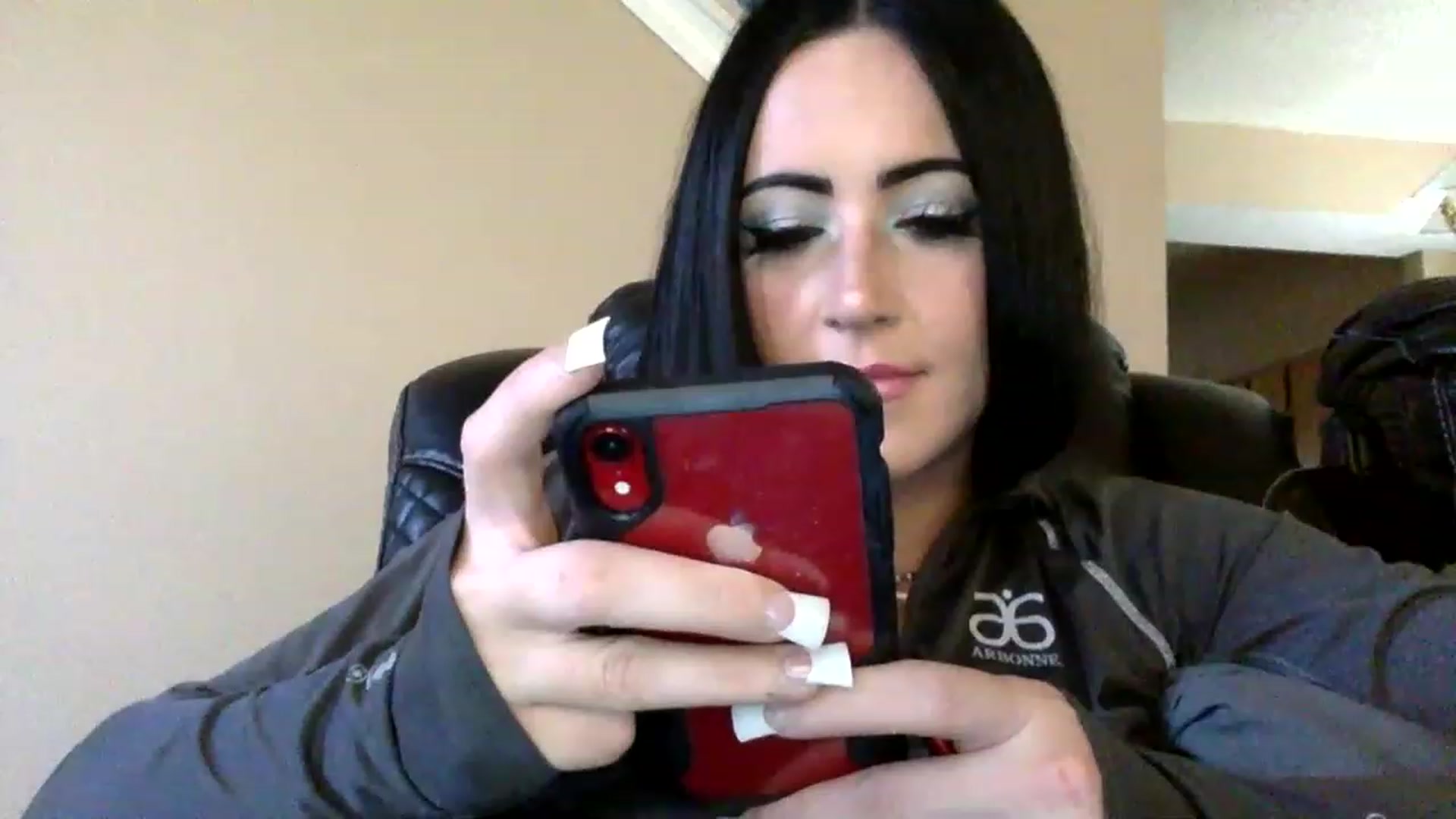 Gallery image thumbnail from AFoxBaby's myfreecams stream on, 01/20/2023, 22:56 image 5 of 20