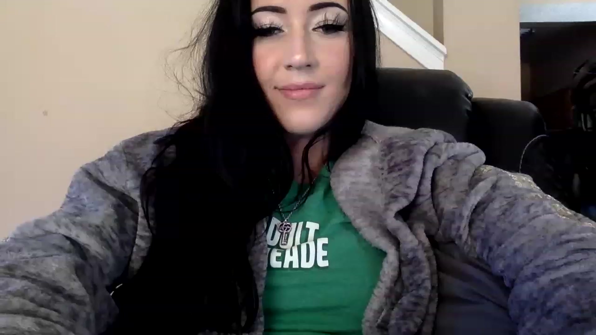 Gallery image thumbnail from AFoxBaby's myfreecams stream on, 01/26/2023, 18:28 image 4 of 20