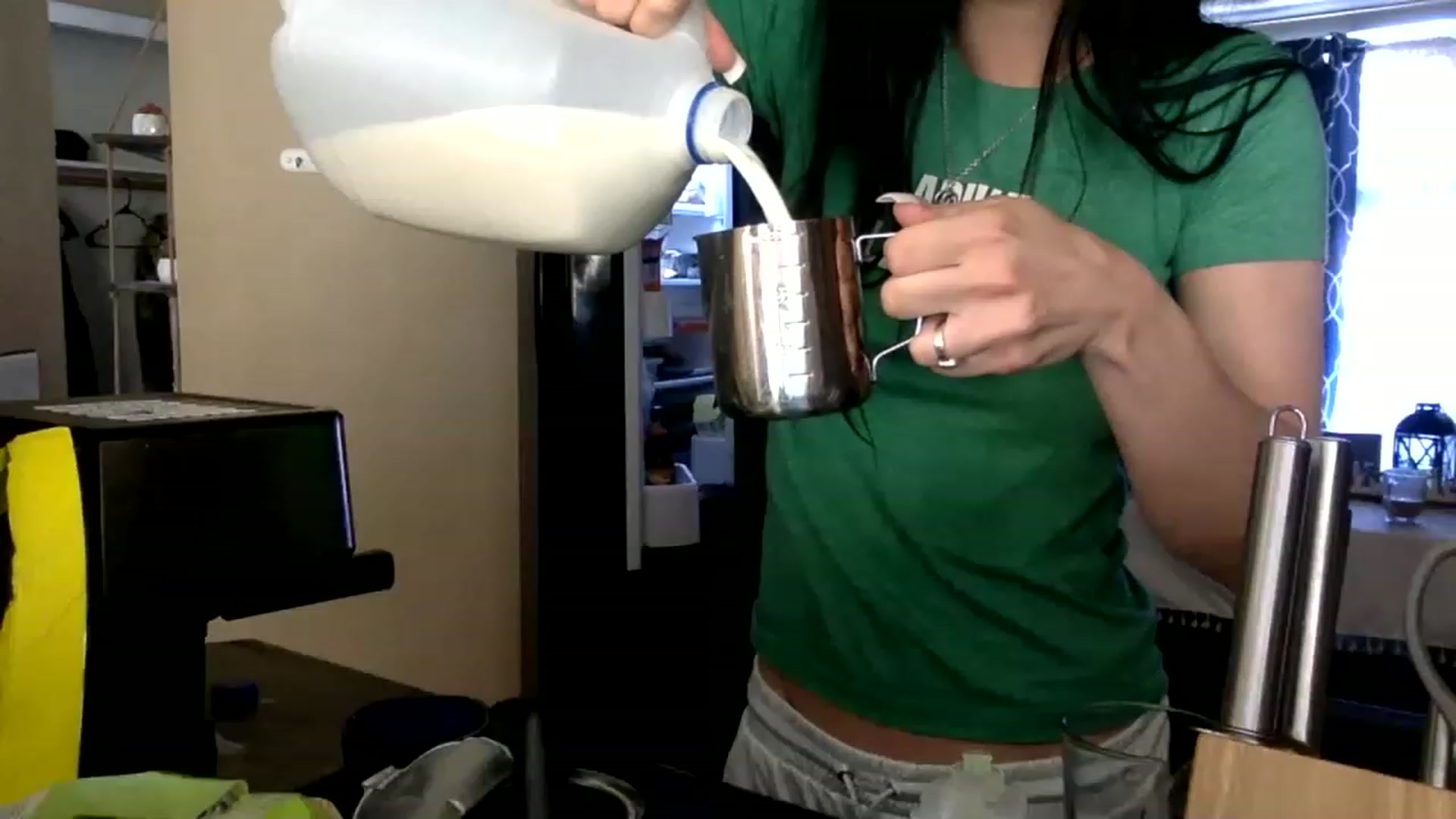 Gallery image thumbnail from AFoxBaby's myfreecams stream on, 01/26/2023, 19:16 image 1 of 20