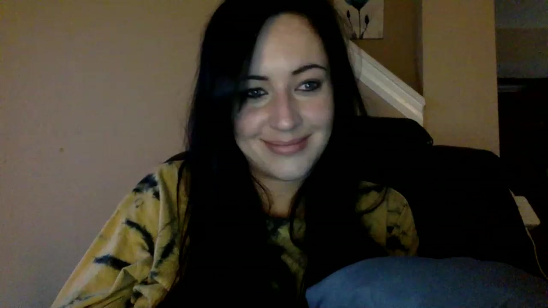 Gallery image thumbnail from AFoxBaby's myfreecams stream on, 02/10/2023, 14:03 image 16 of 20