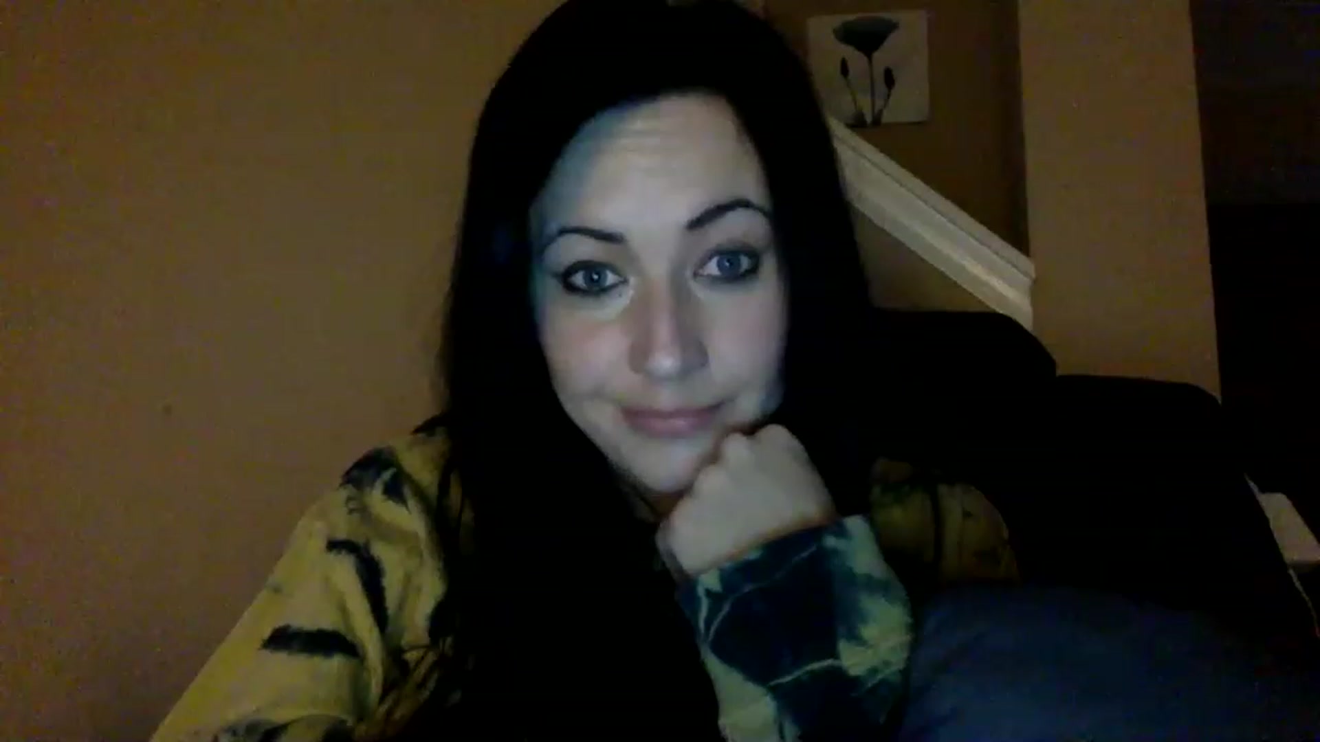 Gallery image thumbnail from AFoxBaby's myfreecams stream on, 02/10/2023, 14:03 image 7 of 20