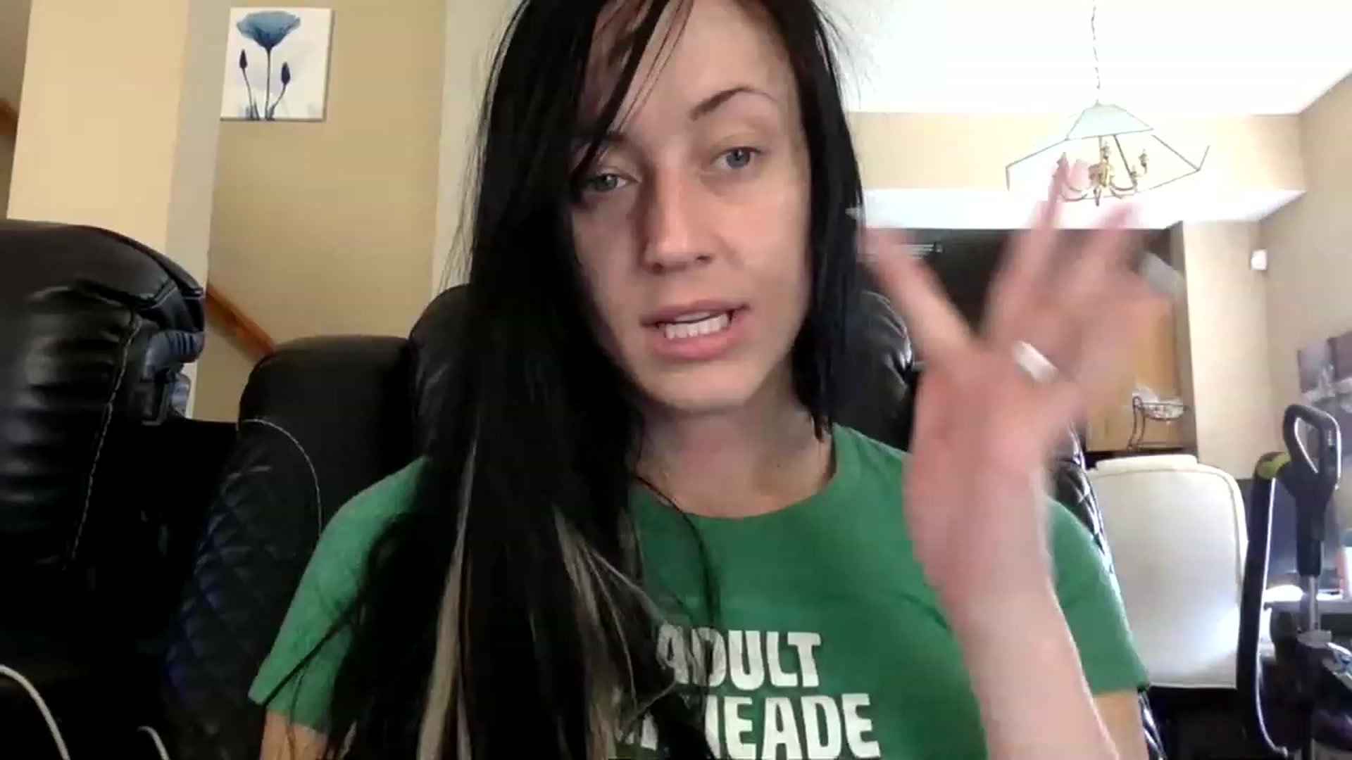 Gallery image thumbnail from AFoxBaby's myfreecams stream on, 02/19/2023, 18:22 image 17 of 20