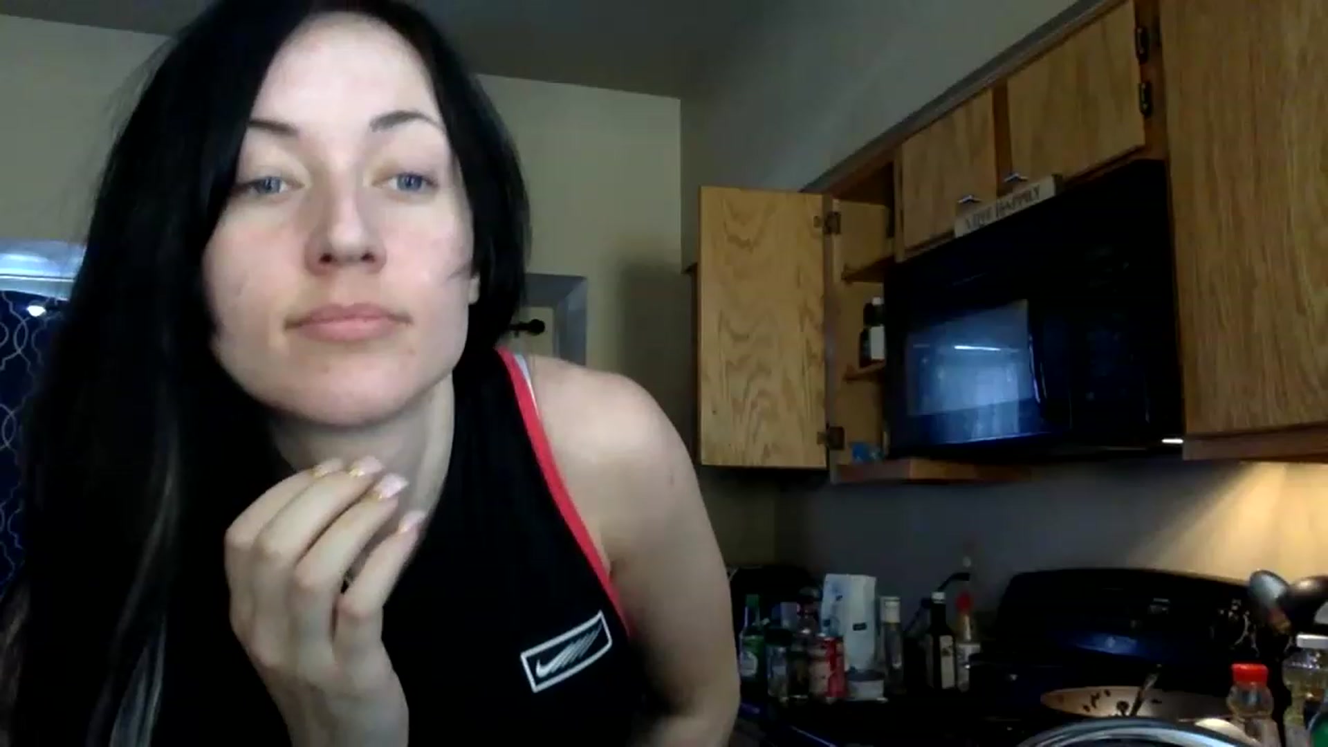 Gallery image thumbnail from AFoxBaby's myfreecams stream on, 02/23/2023, 20:28 image 15 of 20