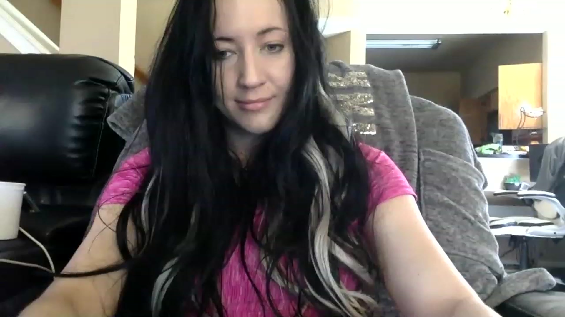 Gallery image thumbnail from AFoxBaby's myfreecams stream on, 02/27/2023, 17:20 image 1 of 20