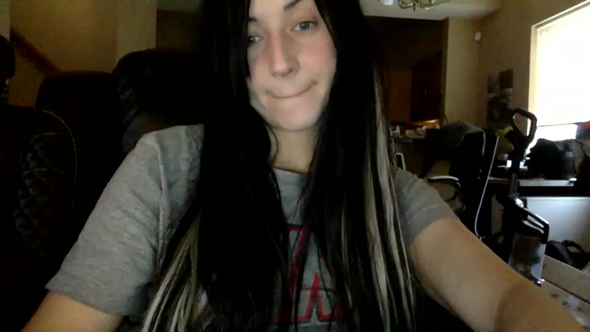 Gallery image thumbnail from AFoxBaby's myfreecams stream on, 03/07/2023, 15:33 image 2 of 20
