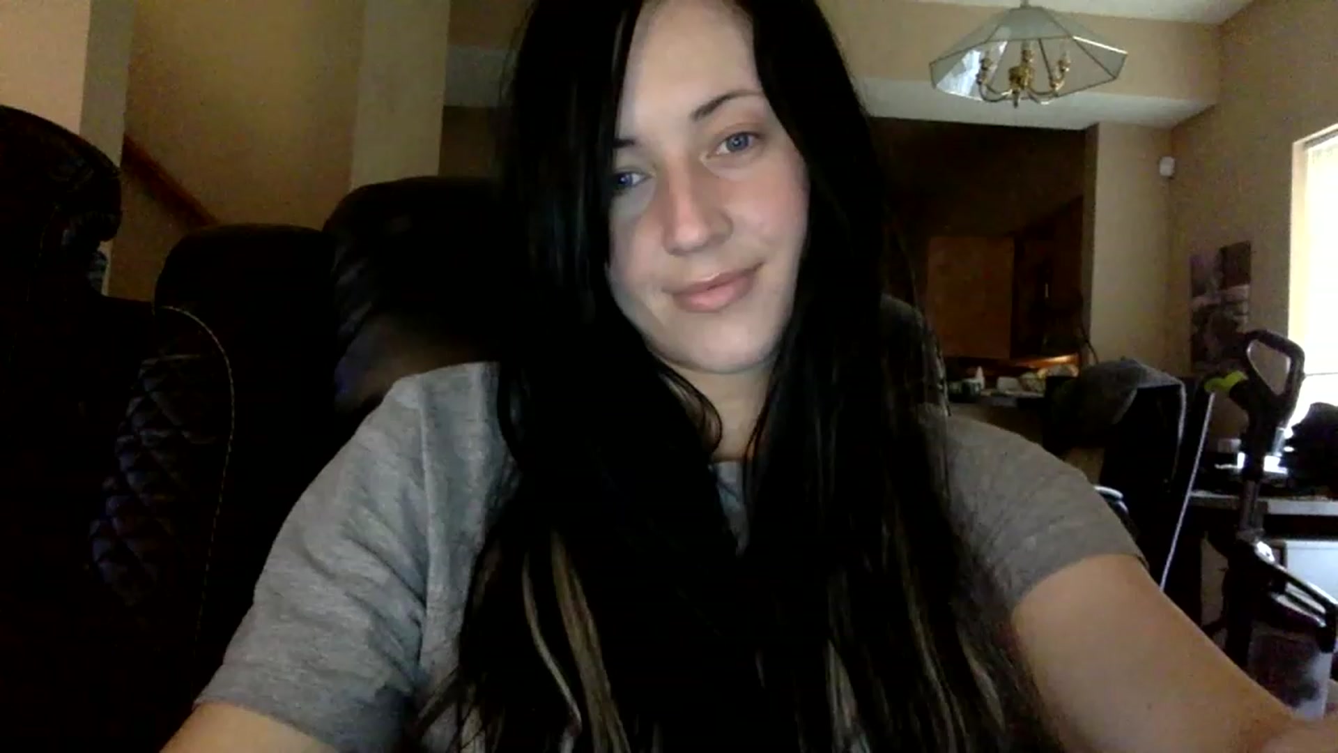 Gallery image thumbnail from AFoxBaby's myfreecams stream on, 03/07/2023, 15:33 image 10 of 20