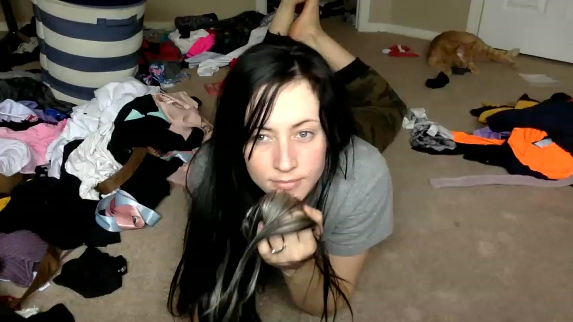 Gallery image thumbnail from AFoxBaby's myfreecams stream on, 03/07/2023, 16:24 image 7 of 20