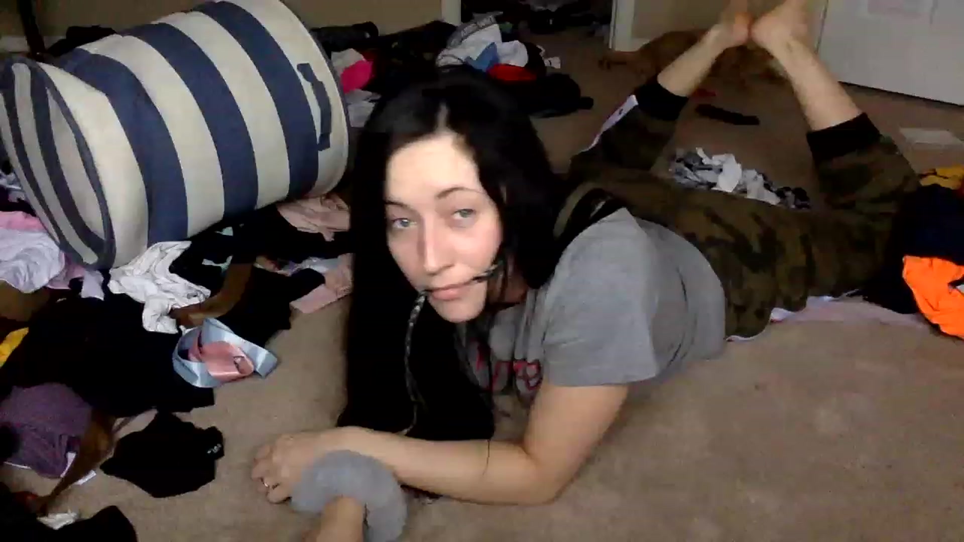 Gallery image thumbnail from AFoxBaby's myfreecams stream on, 03/07/2023, 16:24 image 13 of 20