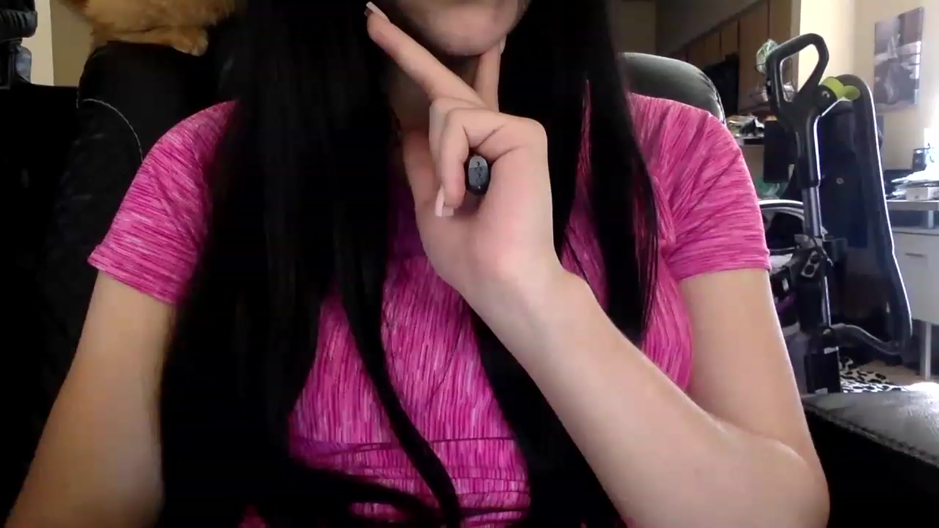 Gallery image thumbnail from AFoxBaby's myfreecams stream on, 04/02/2023, 18:24 image 2 of 20