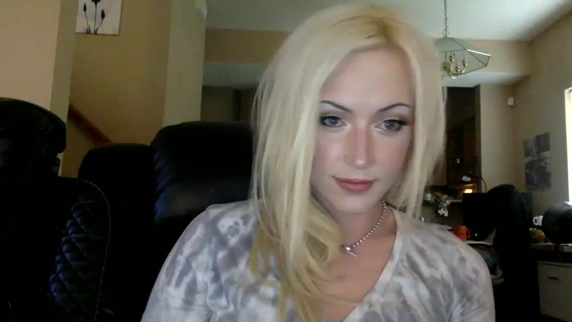 Gallery image thumbnail from AFoxBaby's myfreecams stream on, 07/07/2023, 20:24 image 2 of 20